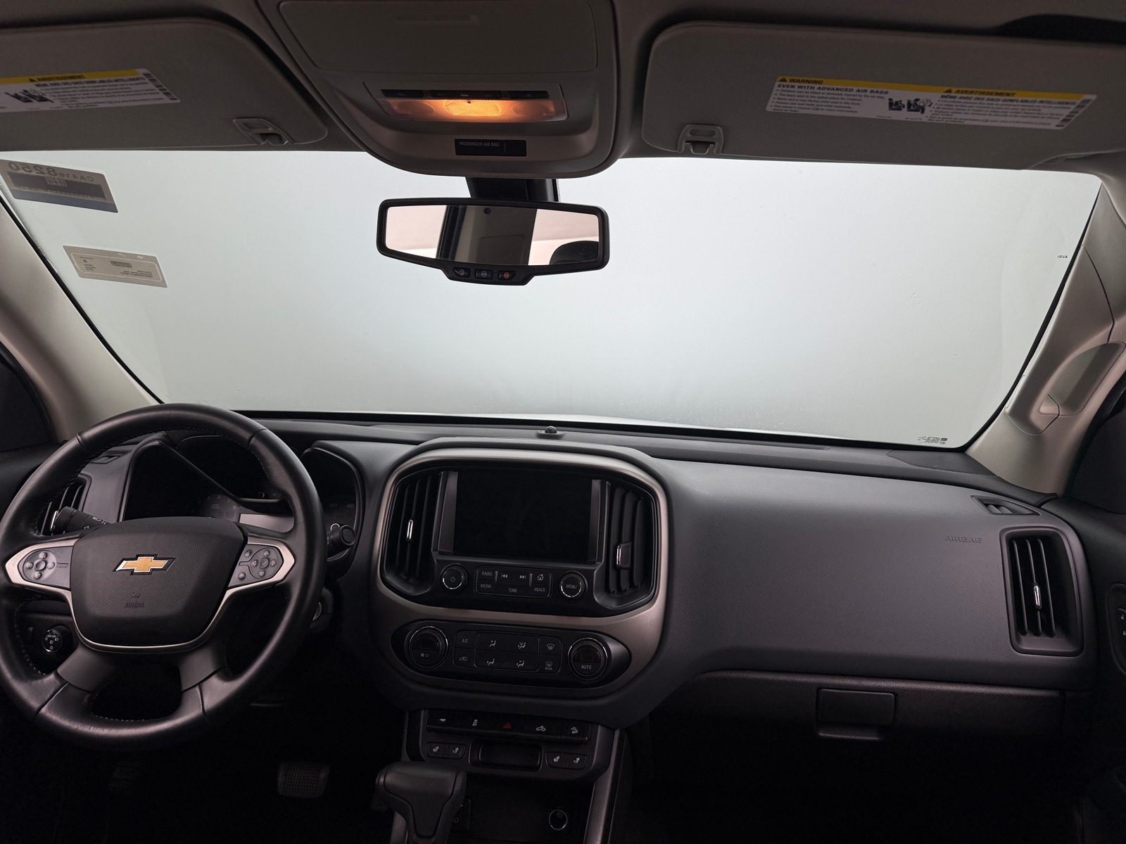 Thumbnail: 2018 Chevrolet Colorado - 3