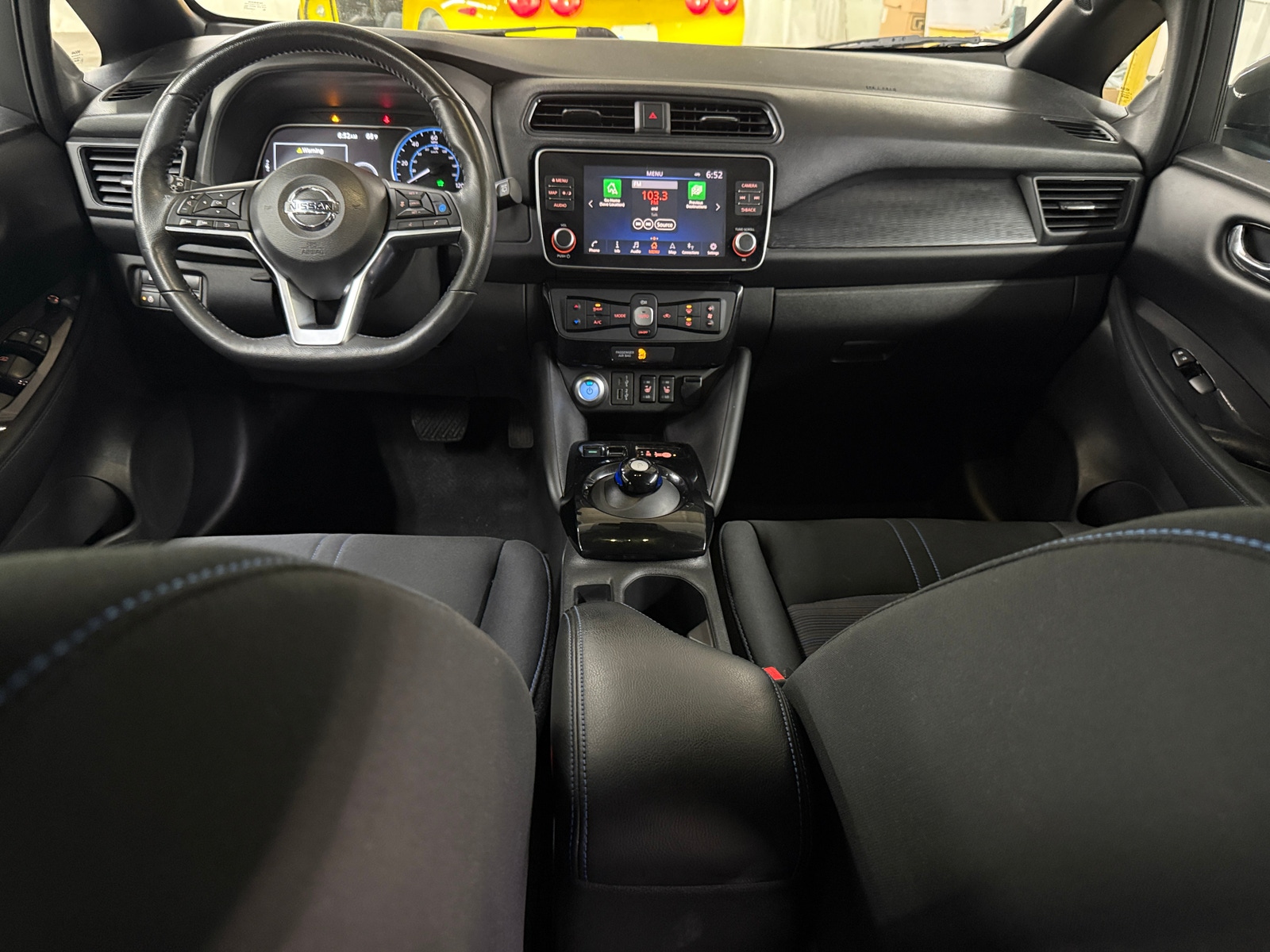 Thumbnail: 2021 Nissan Leaf - 3