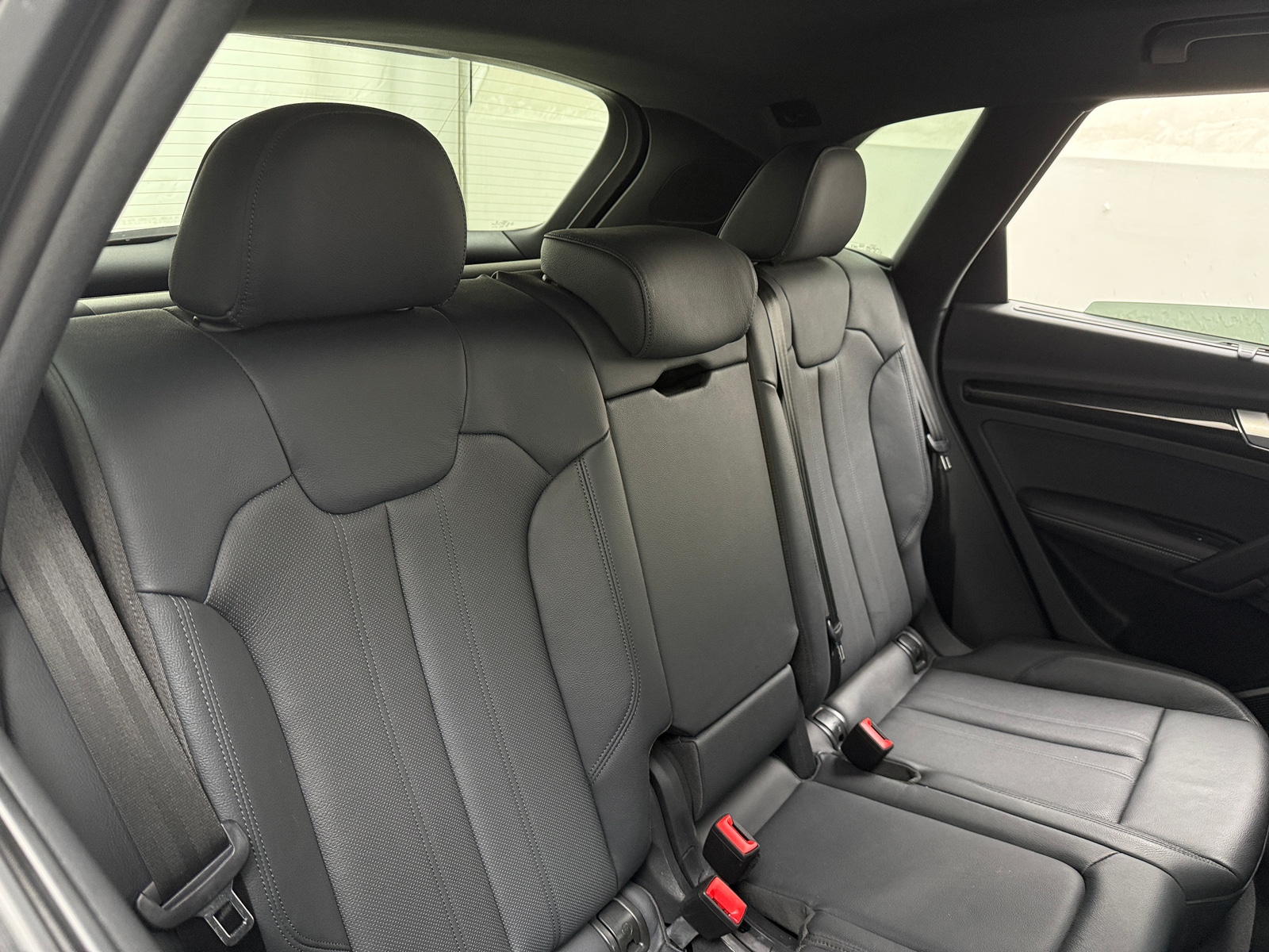 Thumbnail: 2019 Audi SQ5 - 5