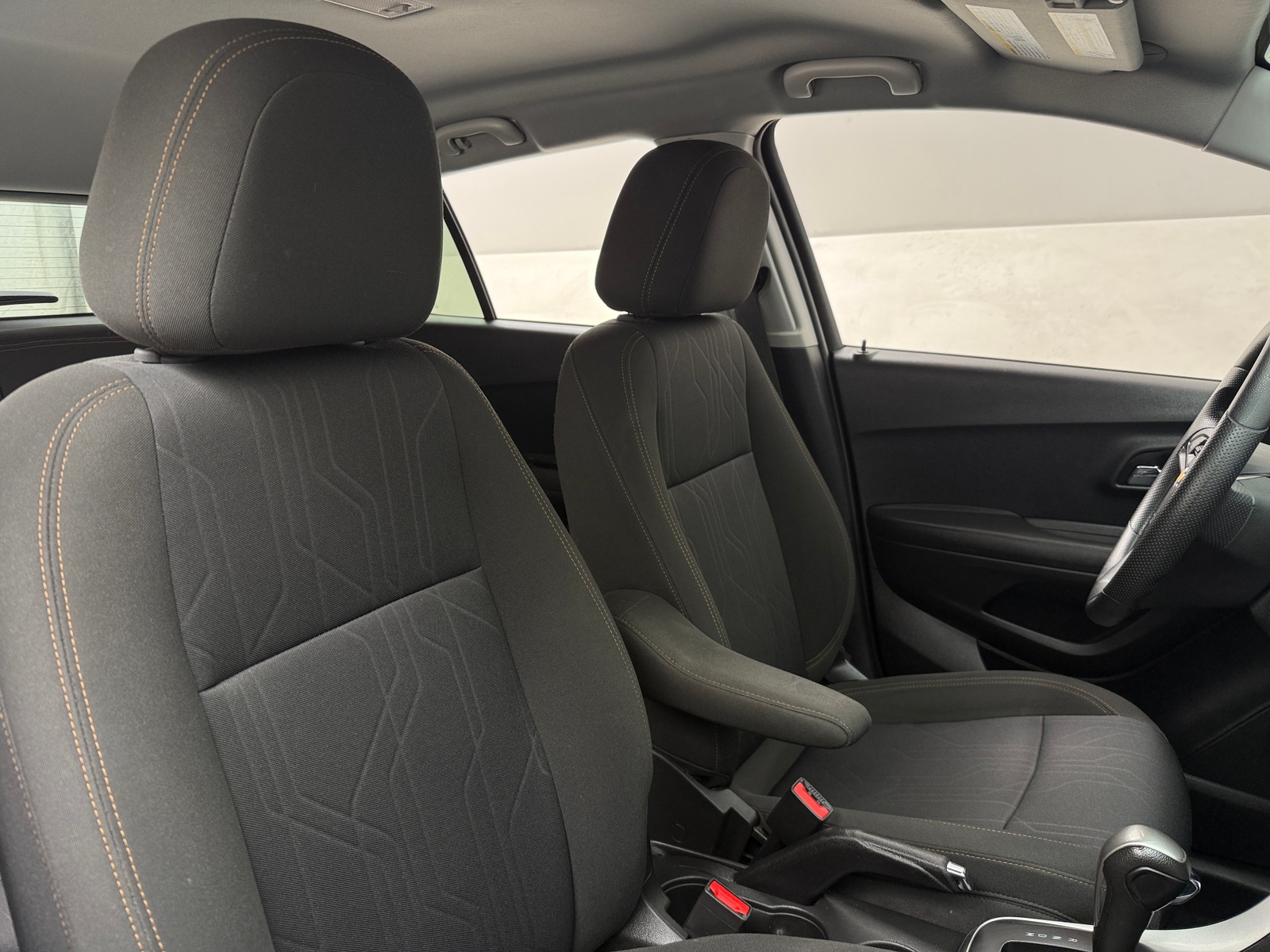 Thumbnail: 2020 Chevrolet Trax - 2