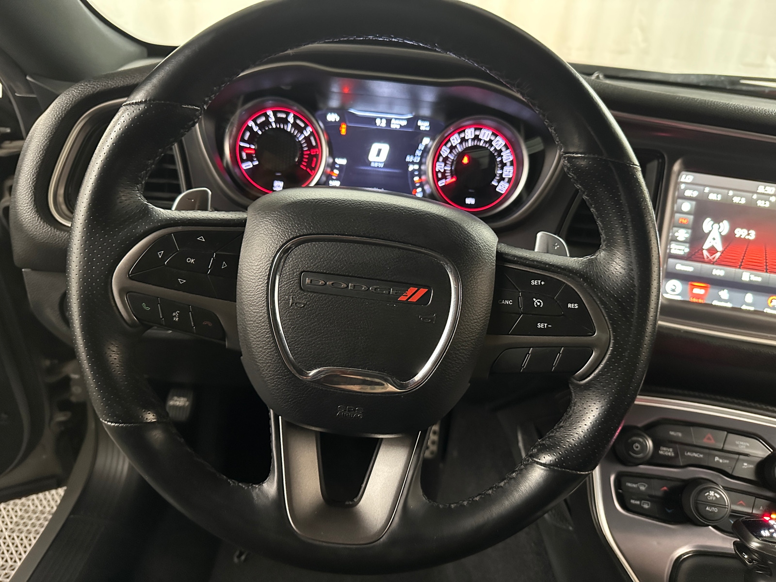 Thumbnail: 2019 Dodge Challenger - 3