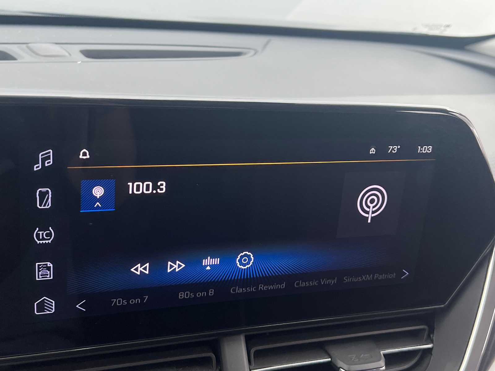 Thumbnail: 2025 Chevrolet Trax - 4