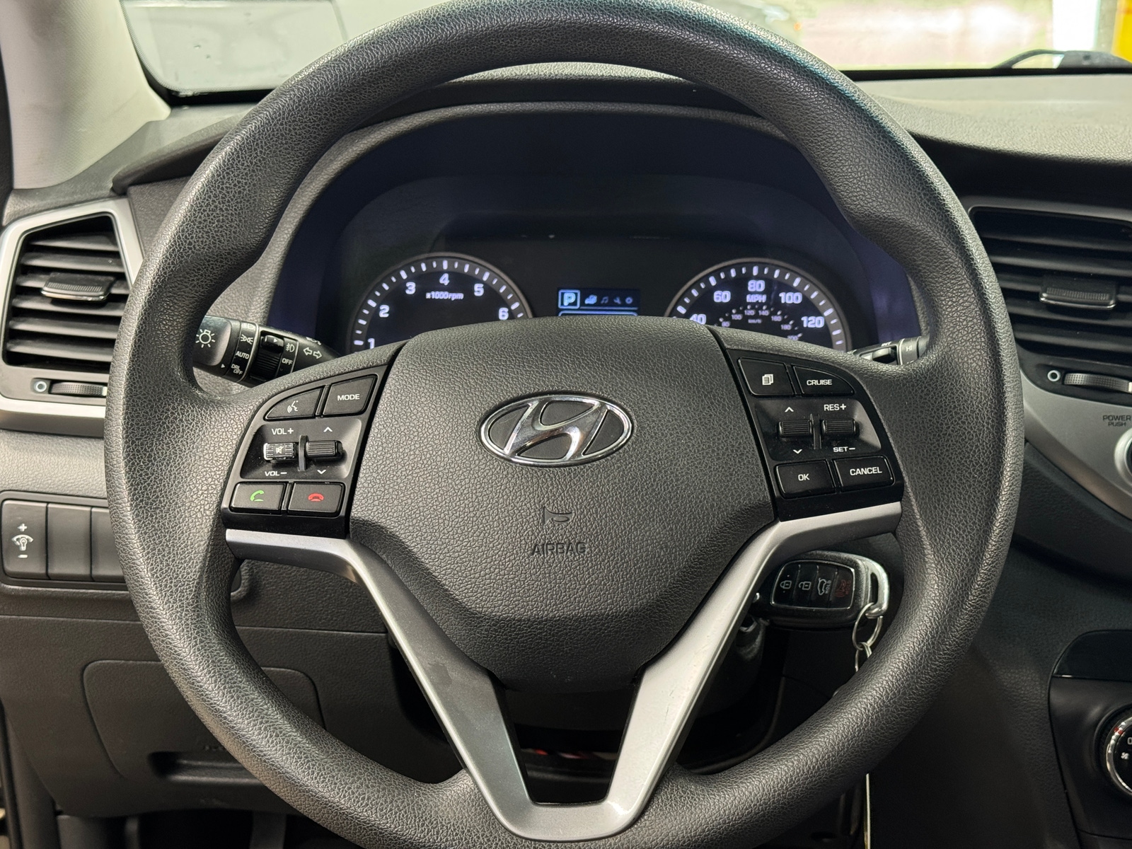 Thumbnail: 2016 Hyundai Tucson - 5