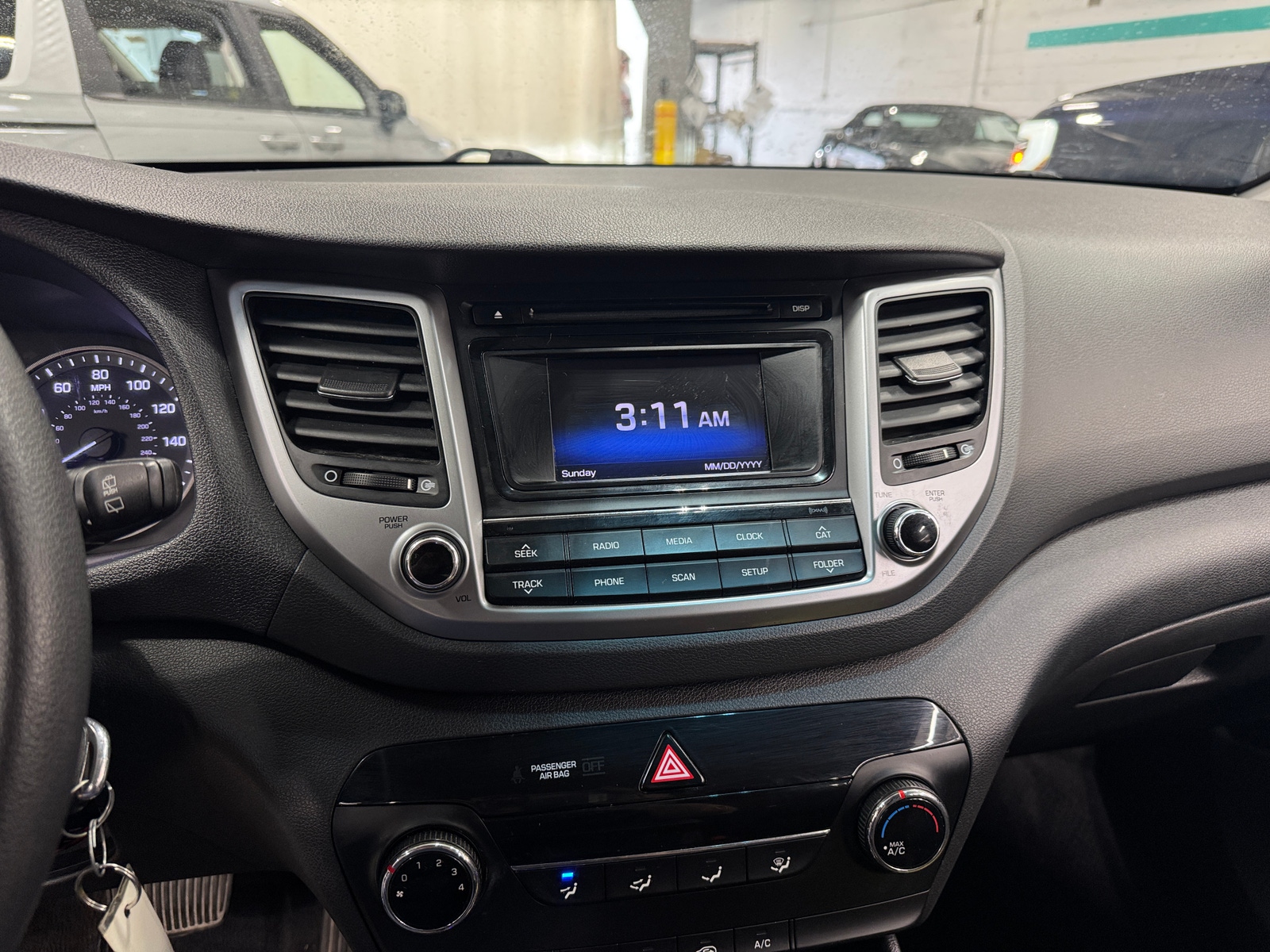 Thumbnail: 2016 Hyundai Tucson - 4