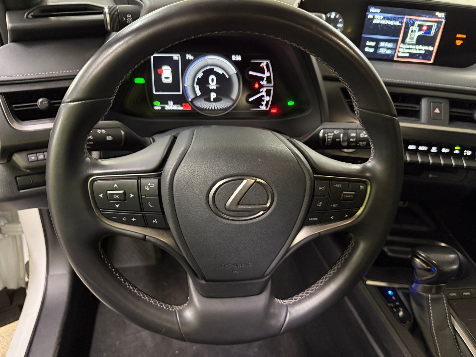 Thumbnail: 2021 Lexus UX - 4