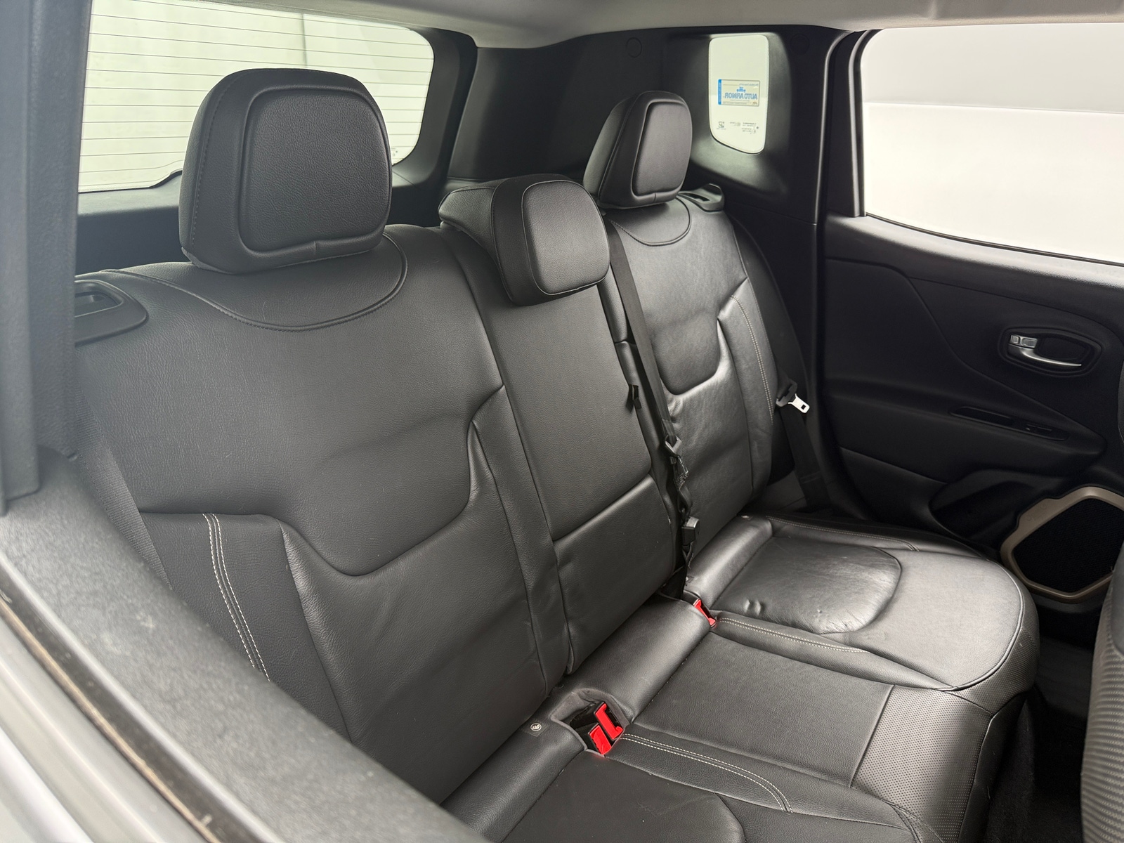 Thumbnail: 2016 Jeep Renegade - 5