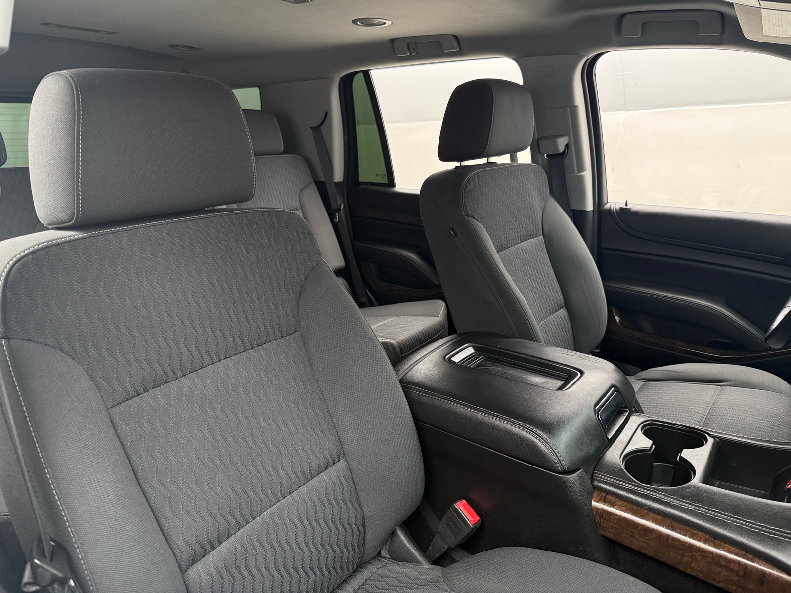 Thumbnail: 2019 Chevrolet Tahoe - 2