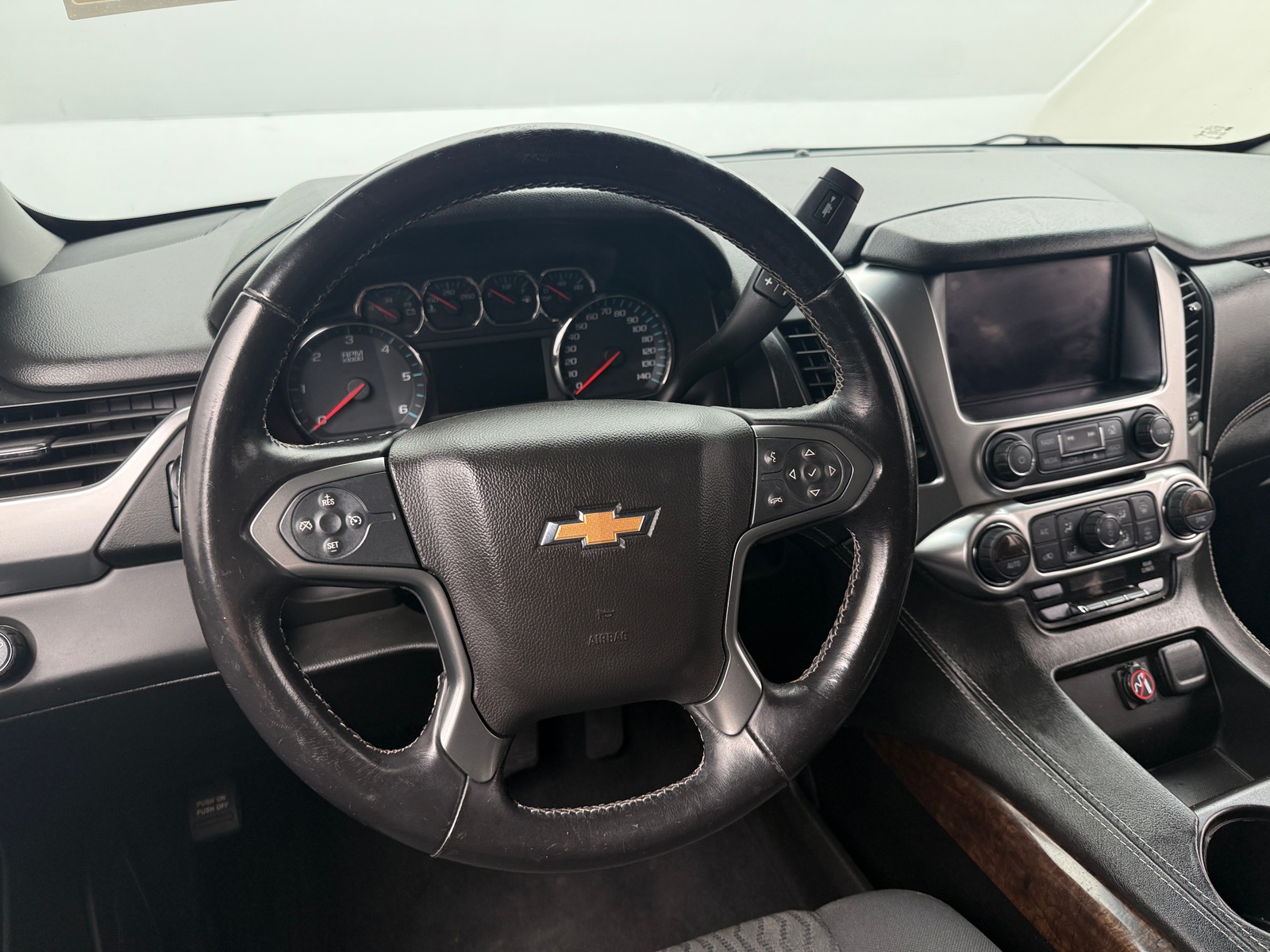 Thumbnail: 2019 Chevrolet Tahoe - 5