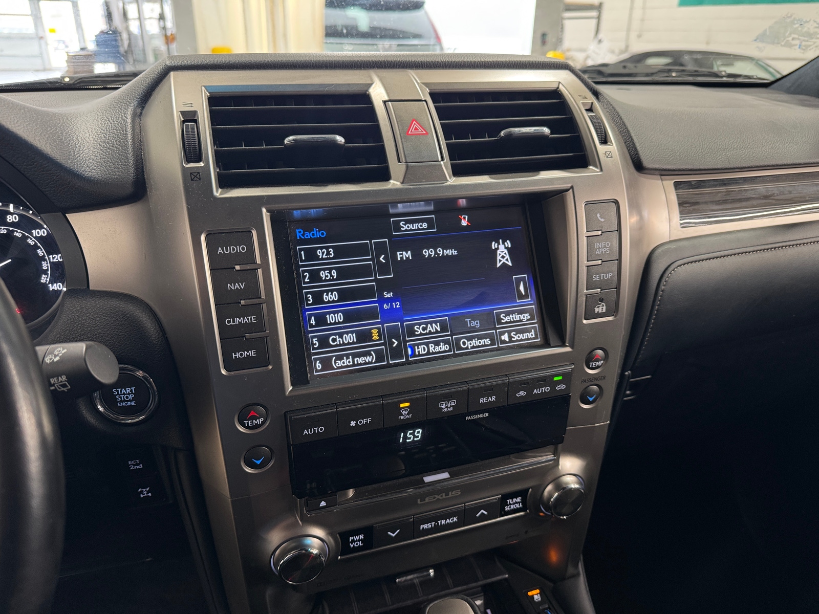 Thumbnail: 2021 Lexus GX - 3