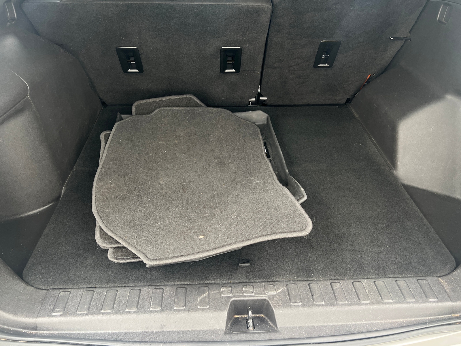 Thumbnail: 2019 Chevrolet Equinox - 7