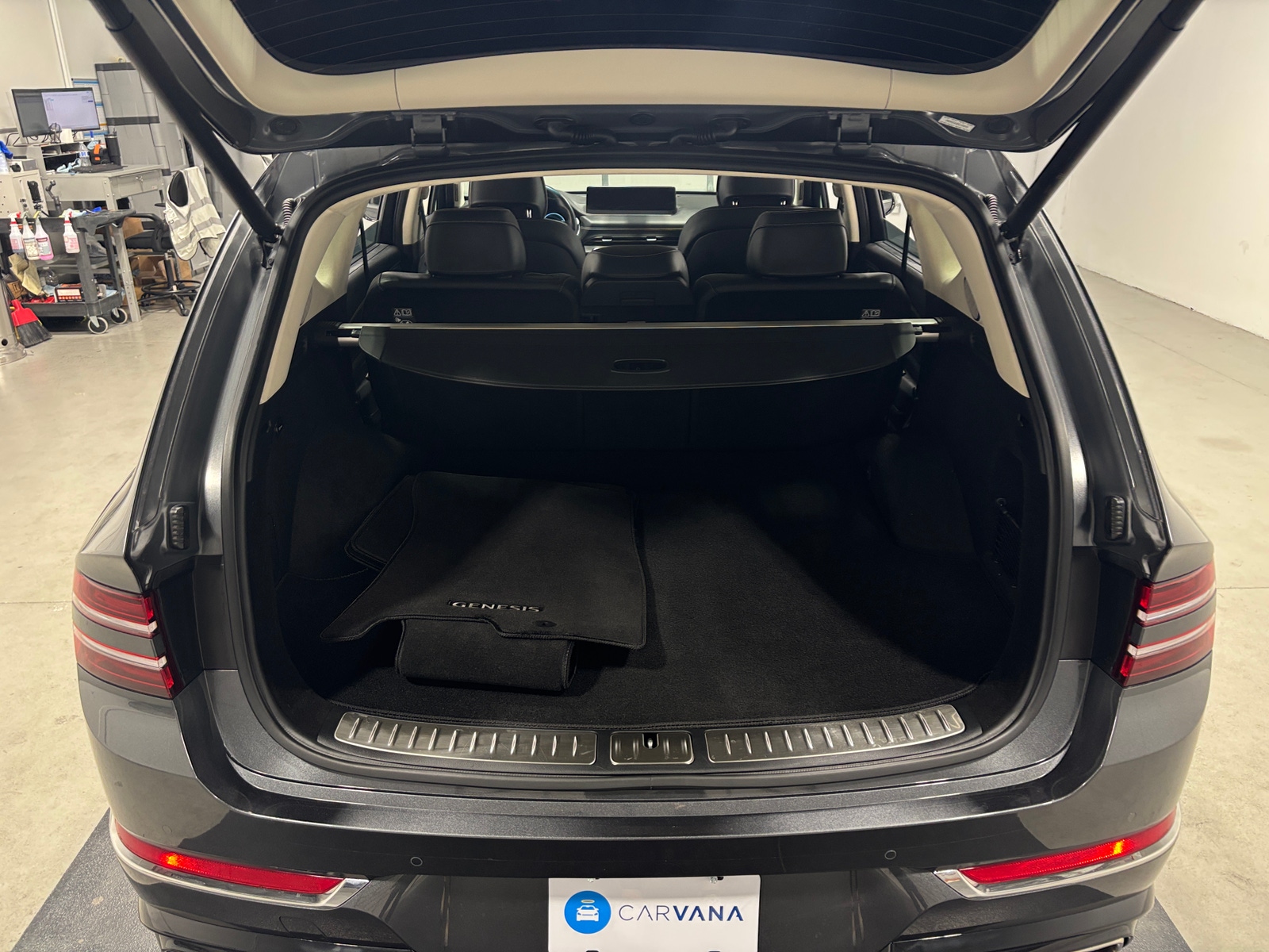 Thumbnail: 2023 Genesis GV80 - 6