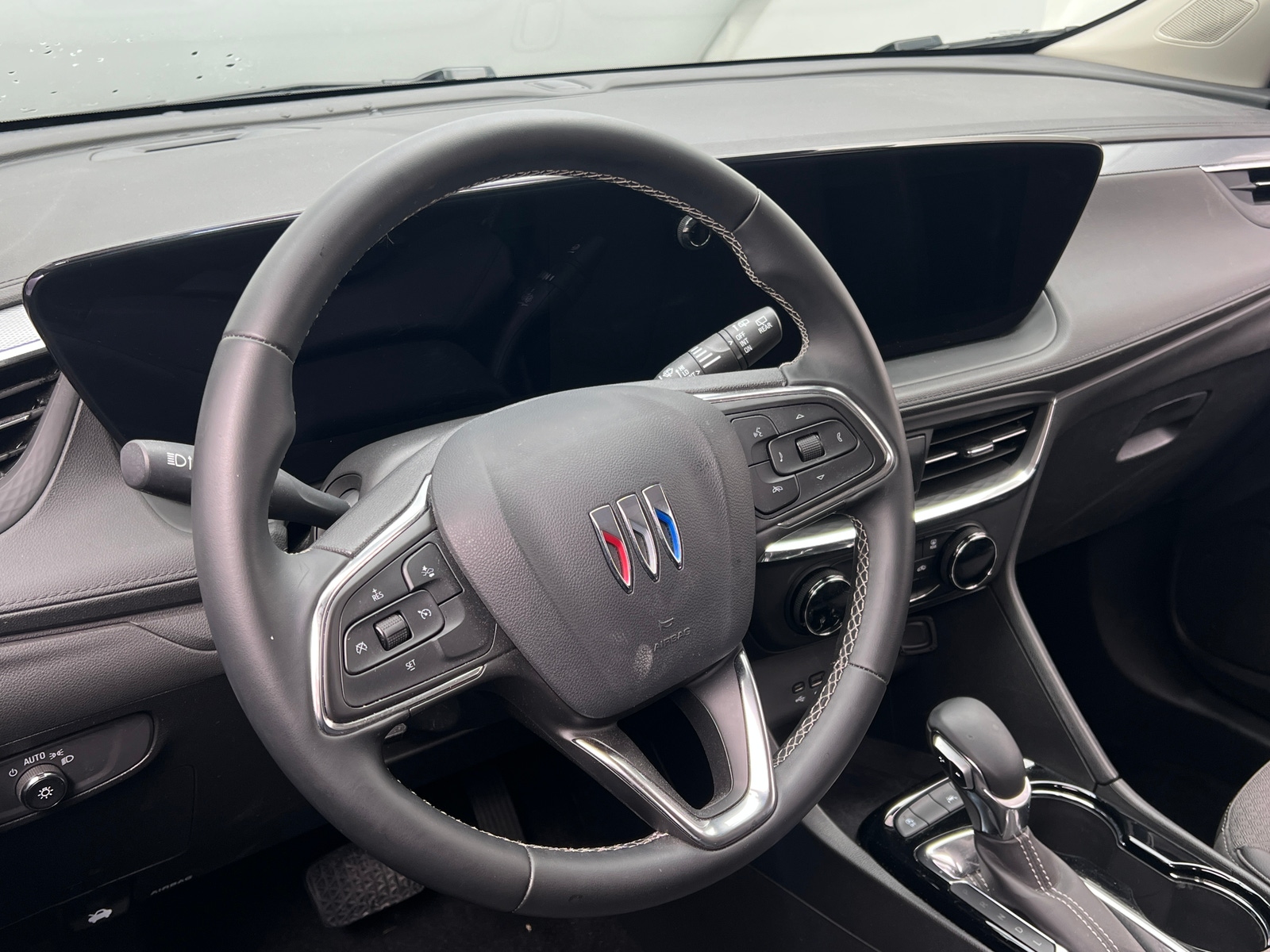 Thumbnail: 2025 Buick Encore GX - 4