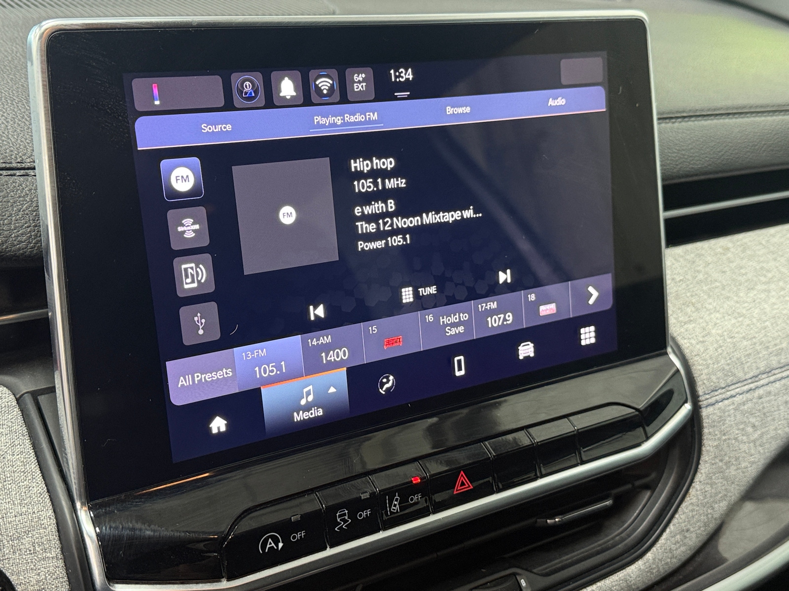 Thumbnail: 2024 Jeep Compass - 4