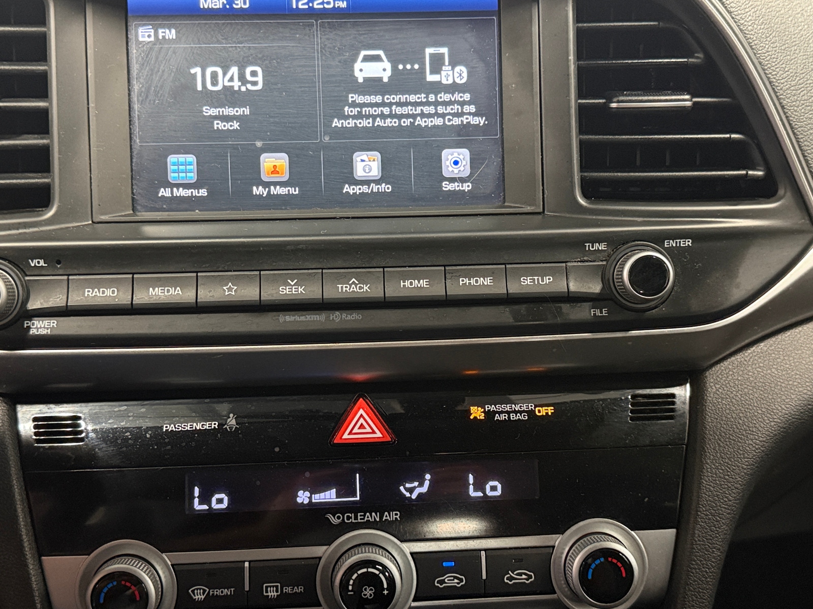 Thumbnail: 2020 Hyundai Elantra - 4