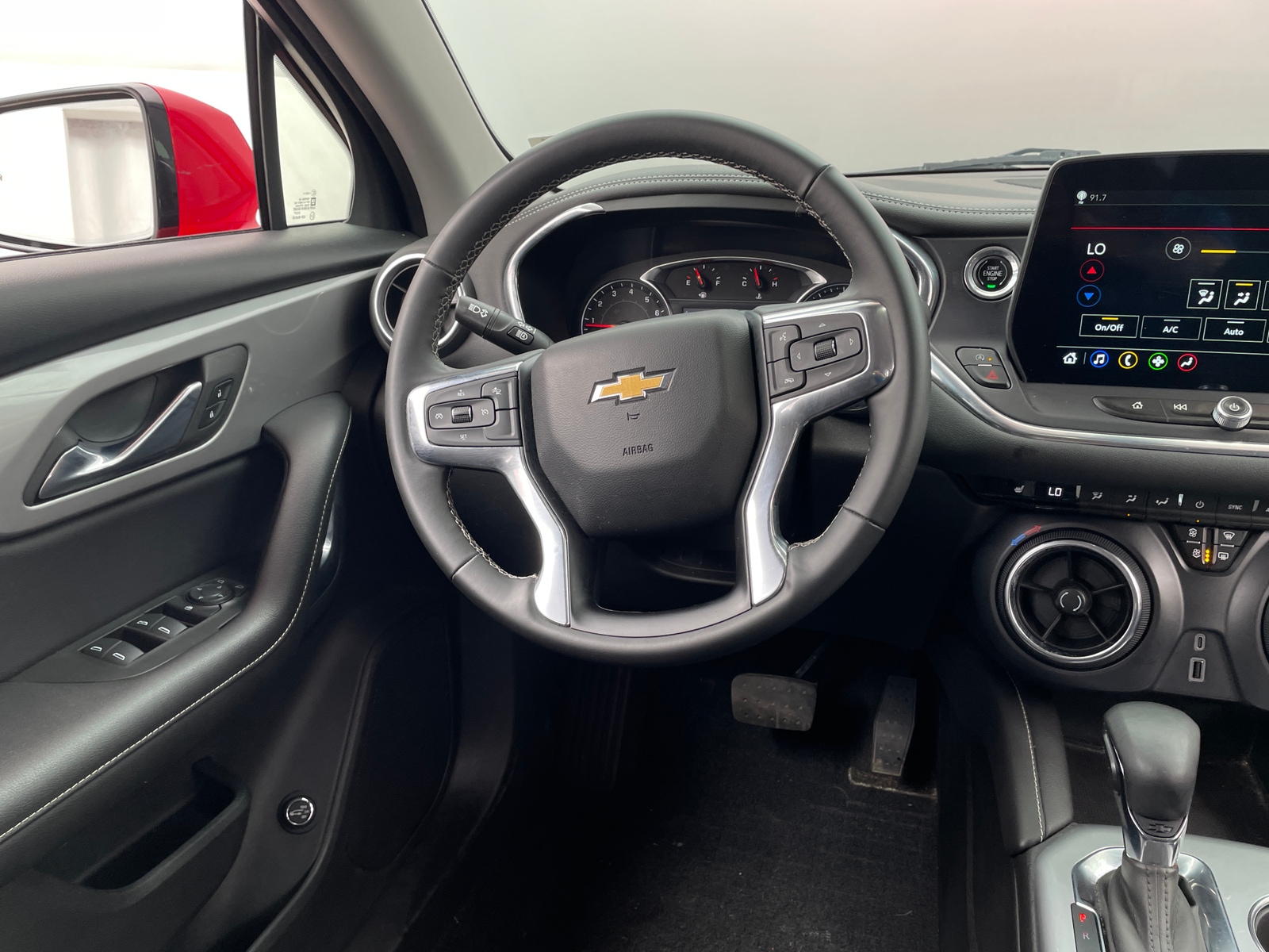 Thumbnail: 2024 Chevrolet Blazer - 4