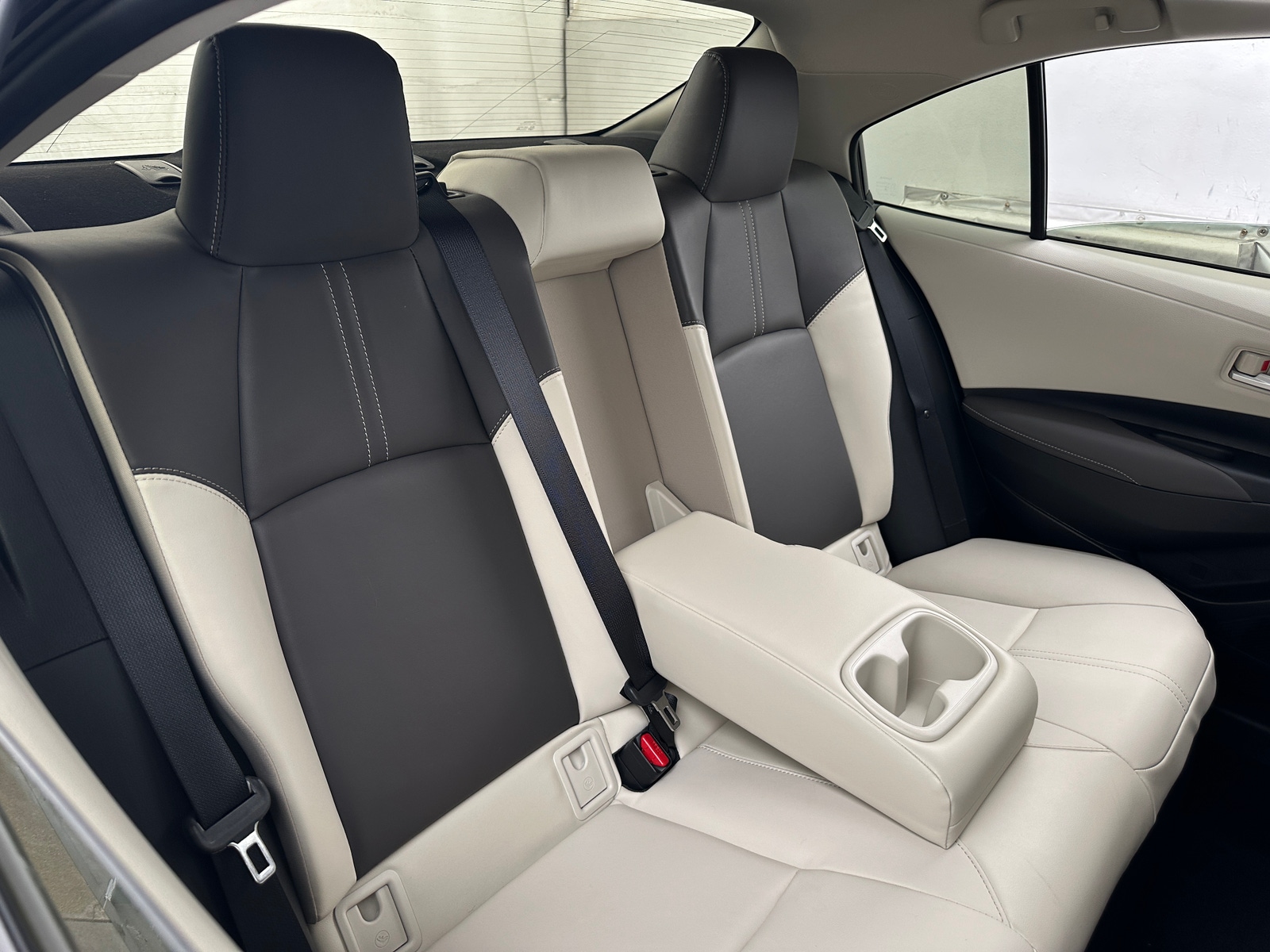 Thumbnail: 2024 Toyota Corolla - 5