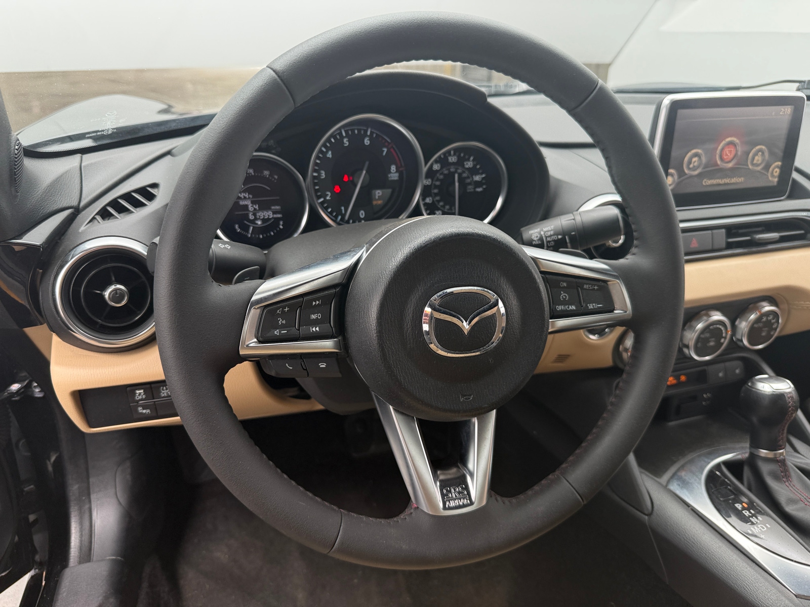 Thumbnail: 2016 Mazda MX-5 Miata - 4