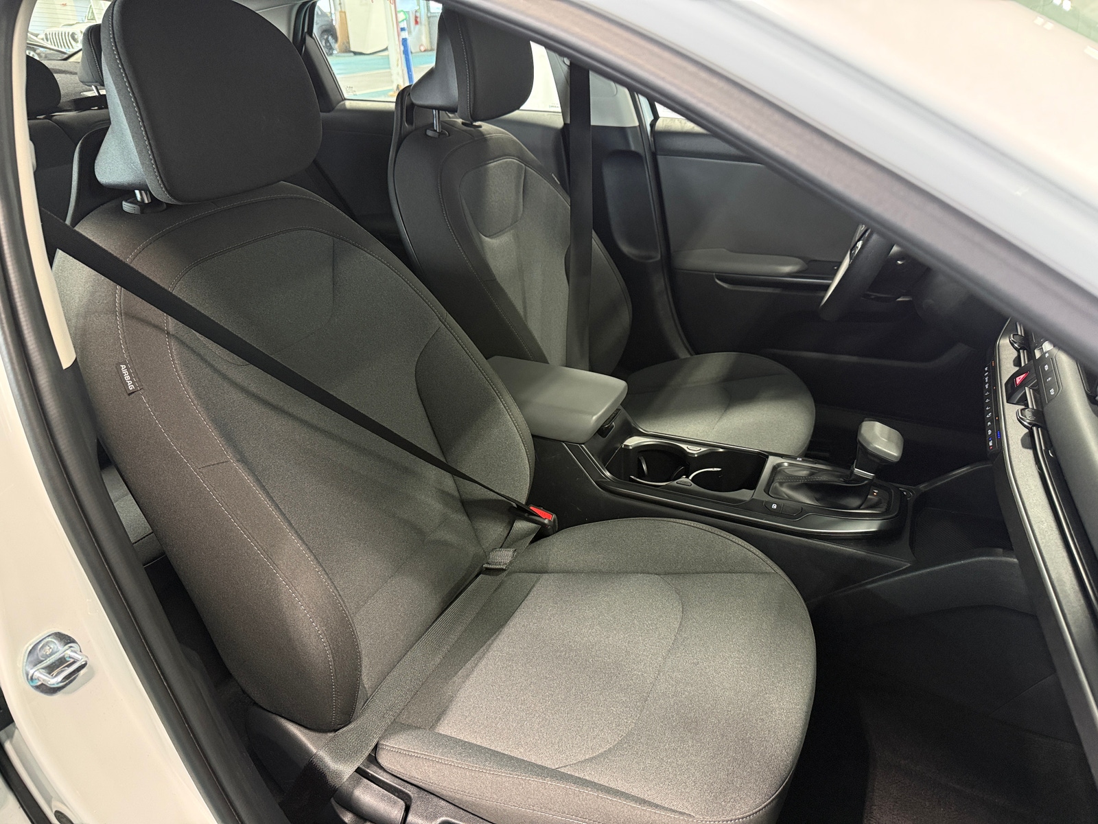 Thumbnail: 2025 Kia K4 - 2