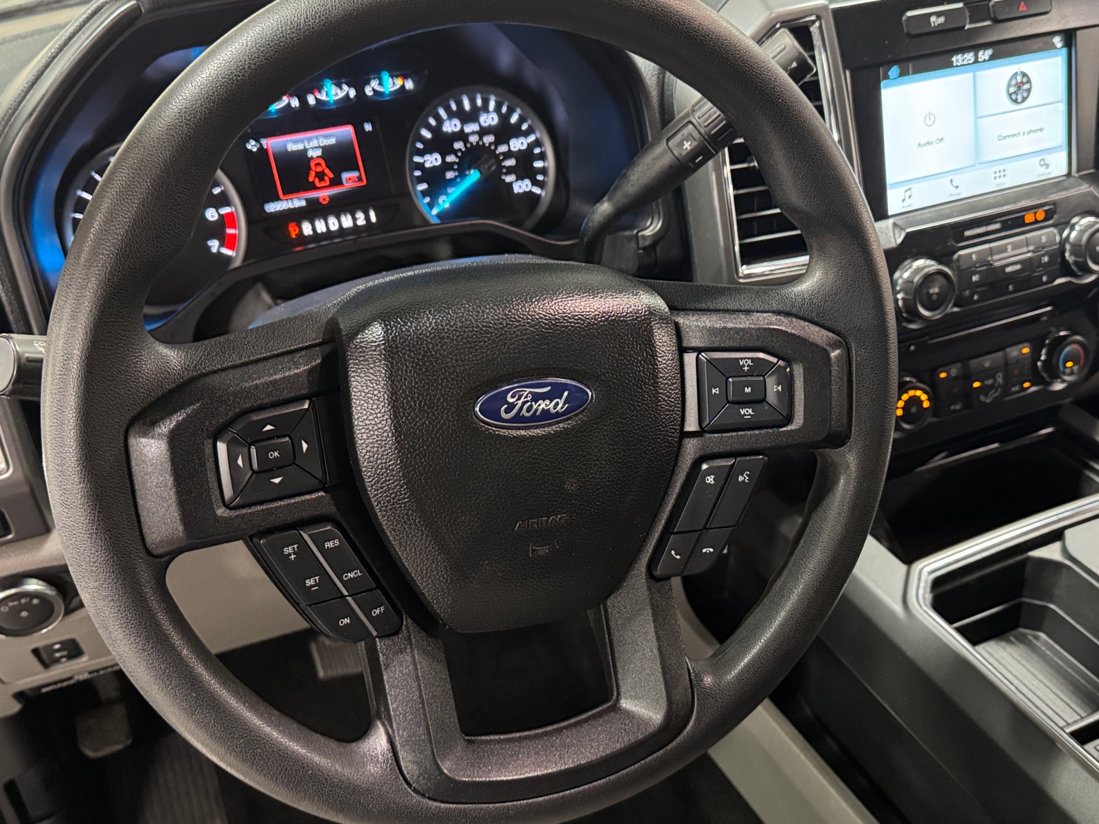 Thumbnail: 2017 Ford Econoline - 5