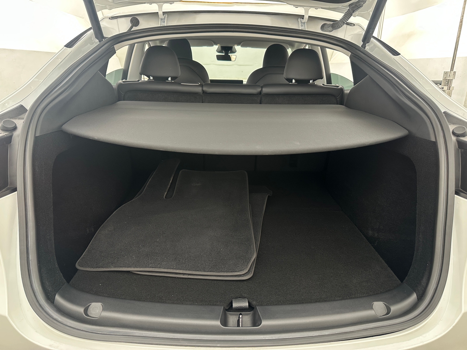 Thumbnail: 2024 Tesla Model Y - 6