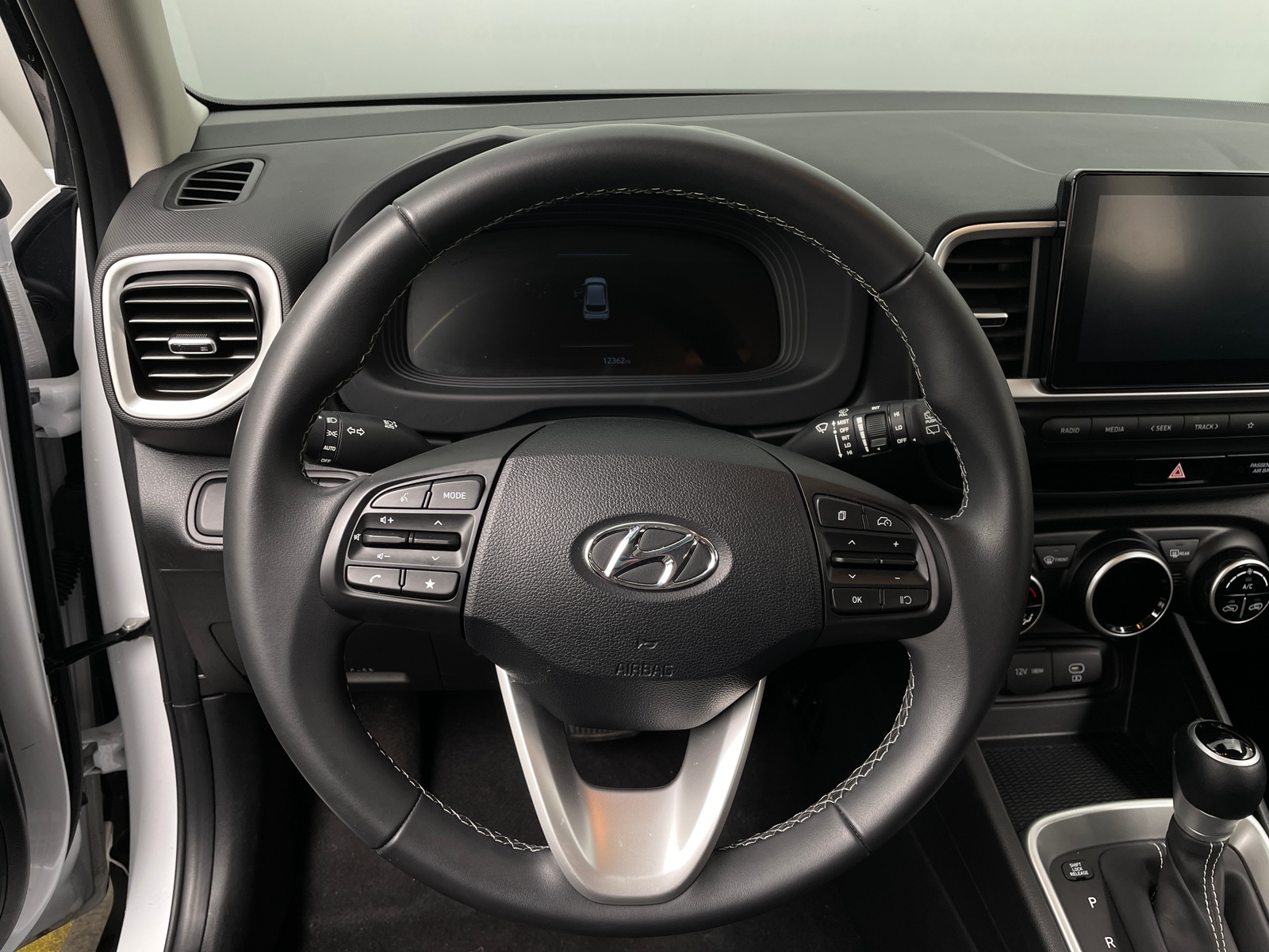 Thumbnail: 2025 Hyundai Venue - 5