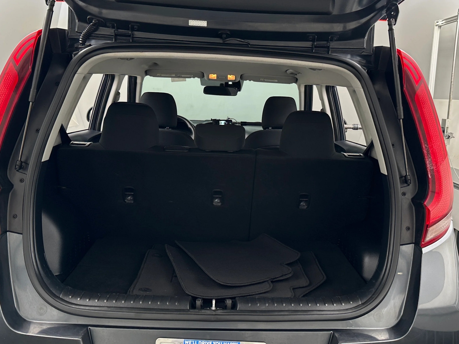 Thumbnail: 2020 Kia Soul - 7