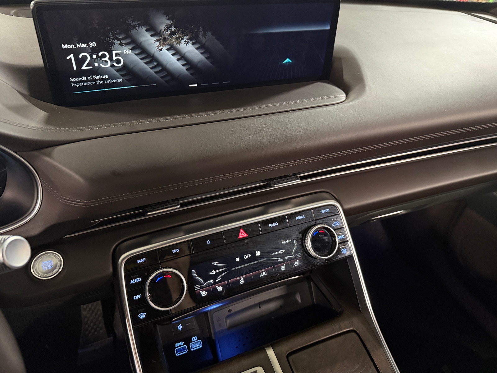 Thumbnail: 2021 Genesis GV80 - 3