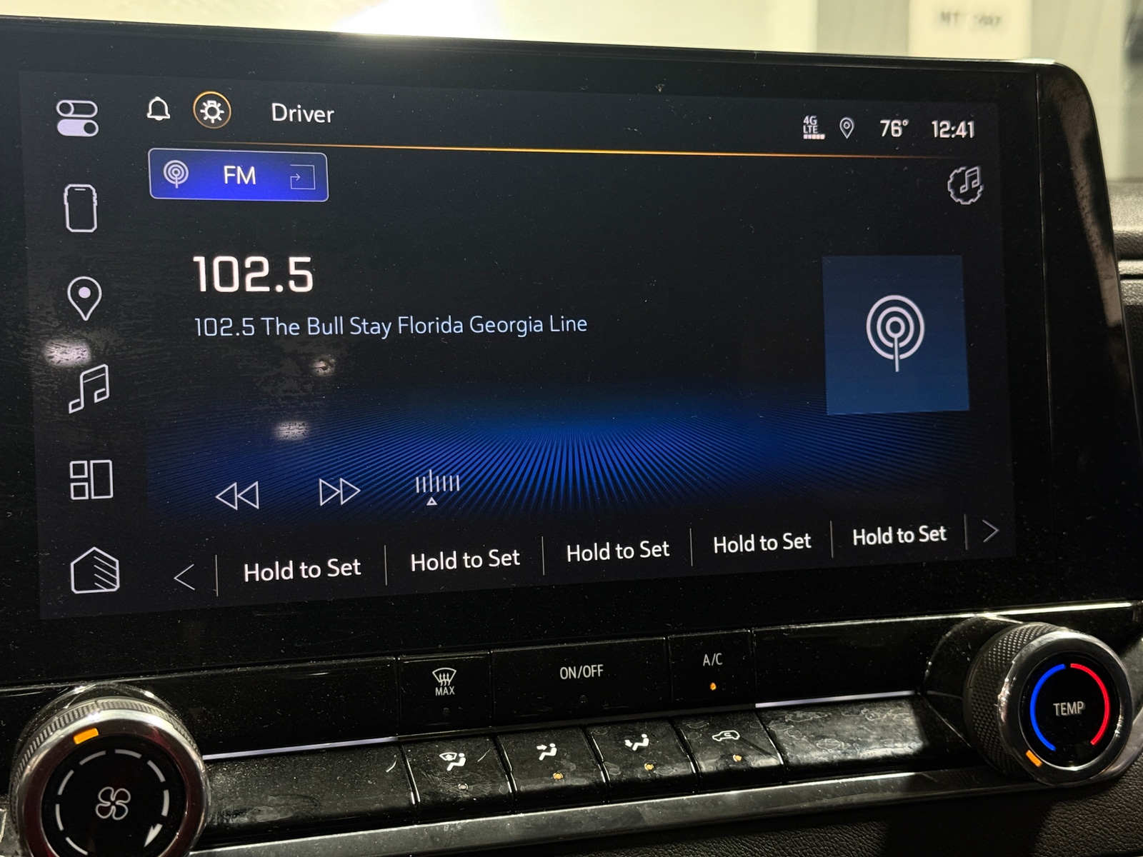 Thumbnail: 2024 Chevrolet Colorado - 4