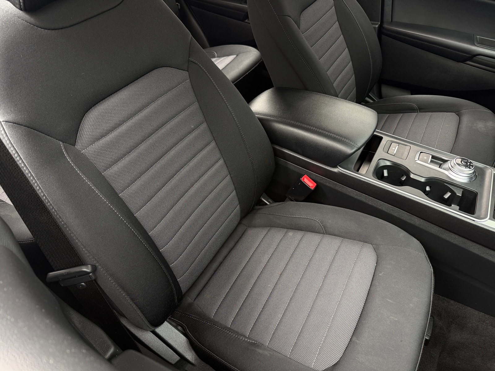 Thumbnail: 2022 Ford Edge - 2