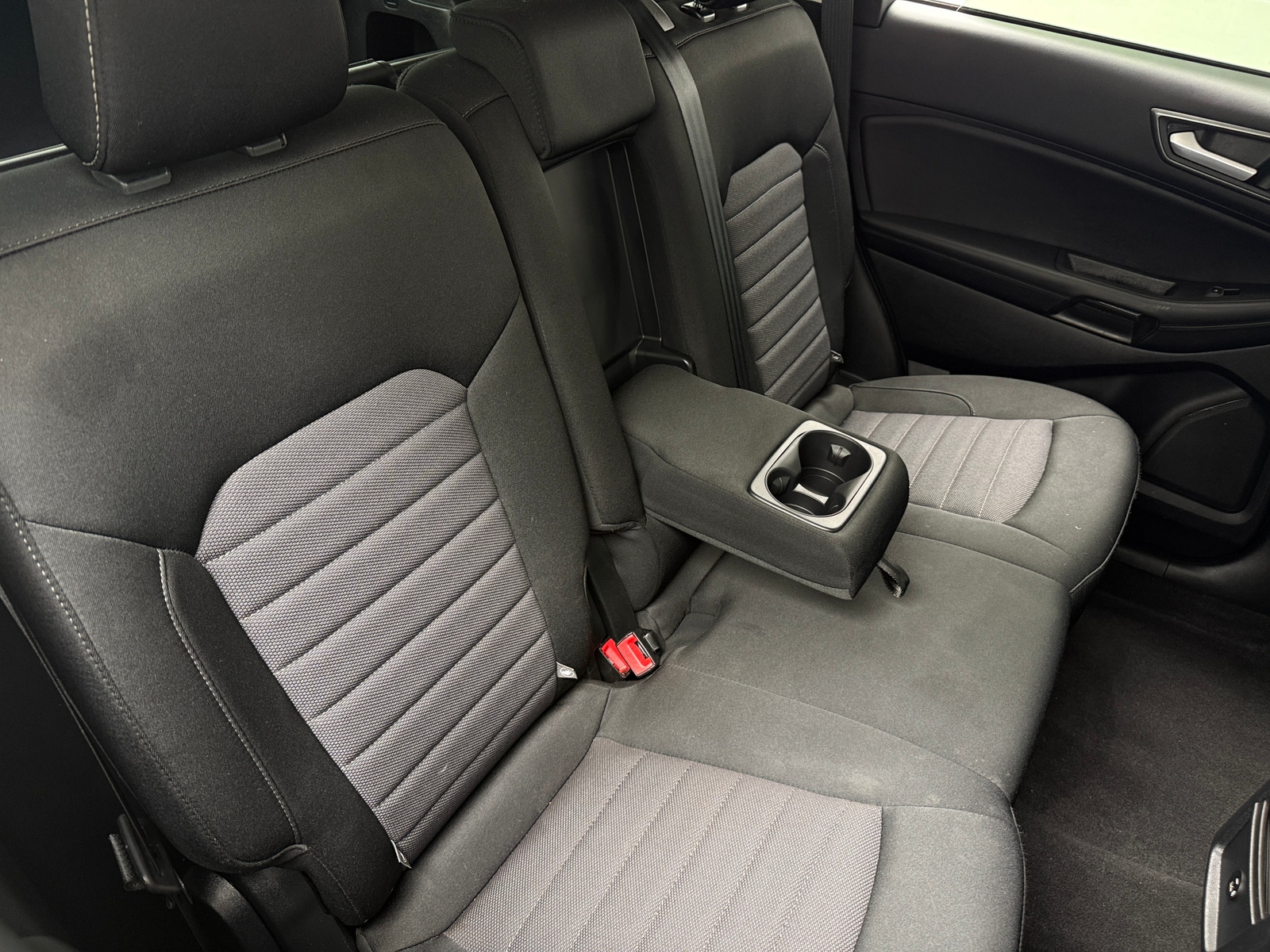 Thumbnail: 2022 Ford Edge - 6