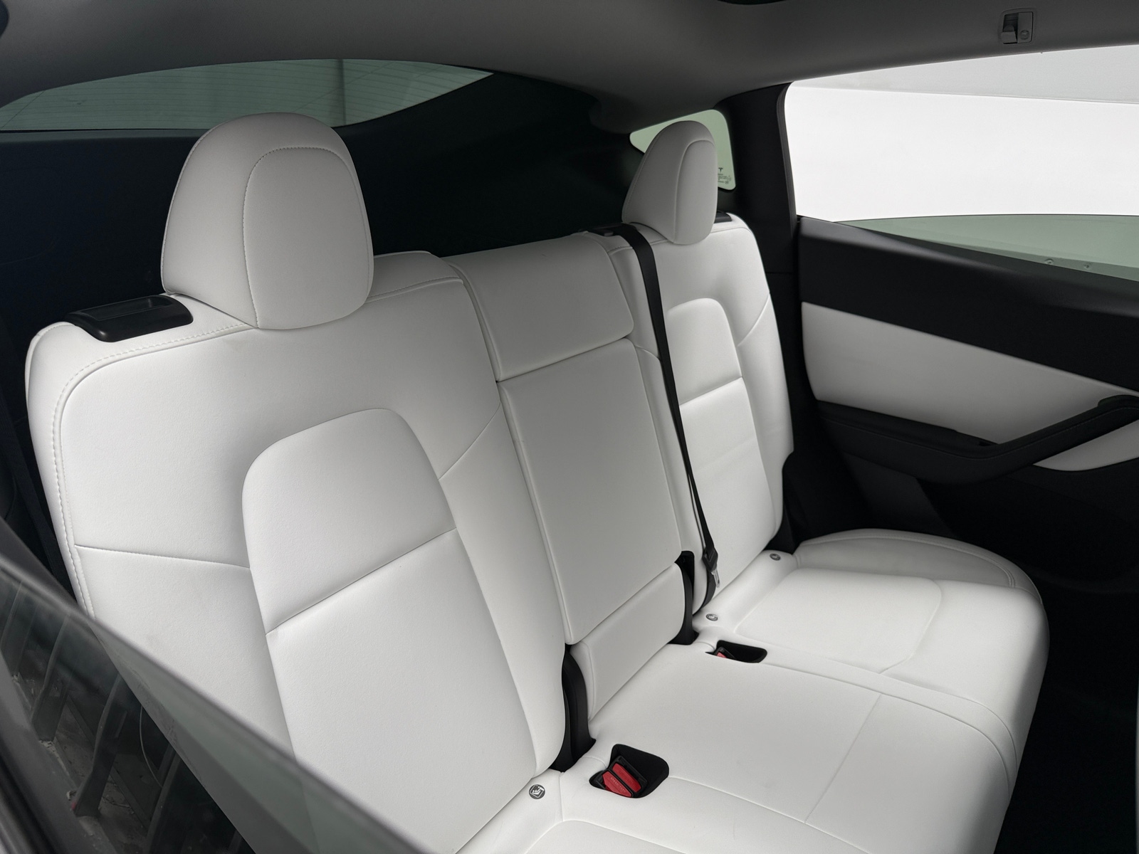 Thumbnail: 2022 Tesla Model Y - 5