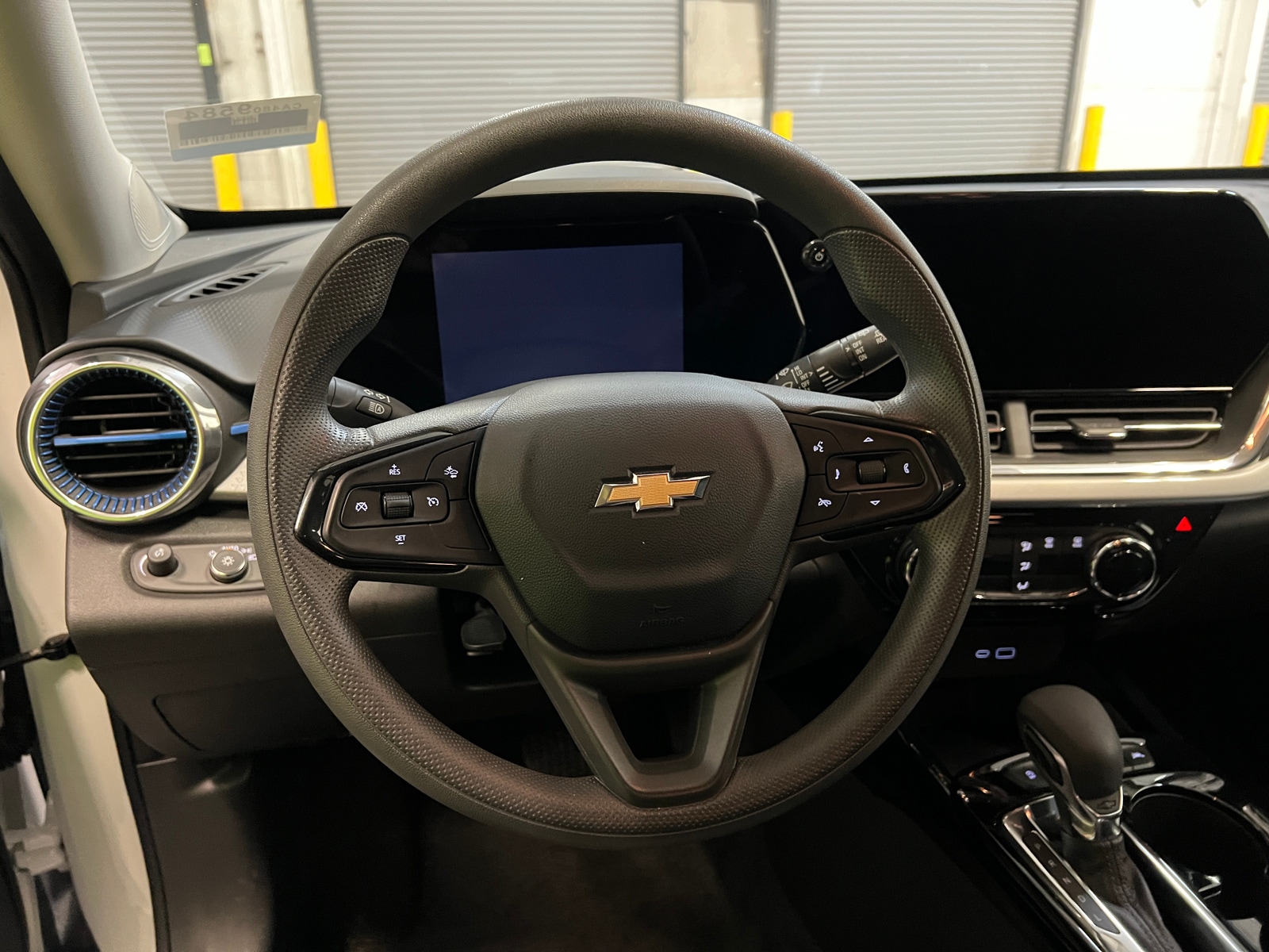 Thumbnail: 2025 Chevrolet Trax - 5