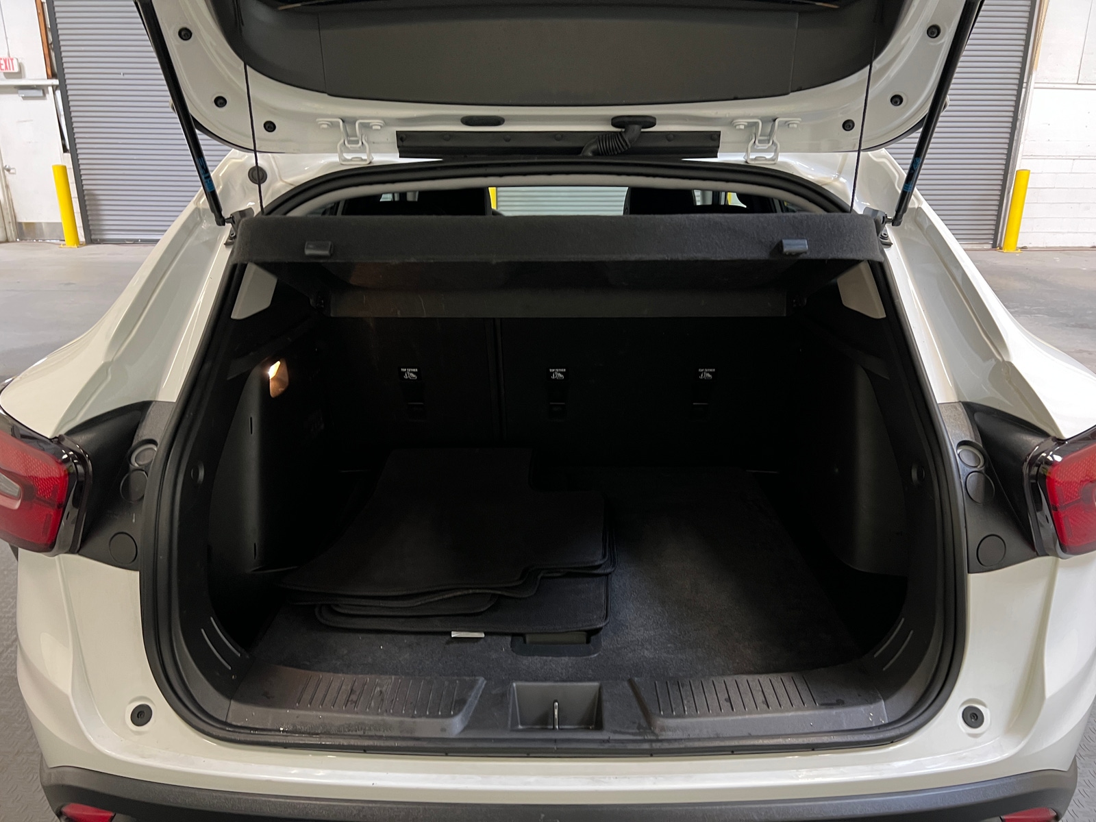 Thumbnail: 2025 Chevrolet Trax - 7