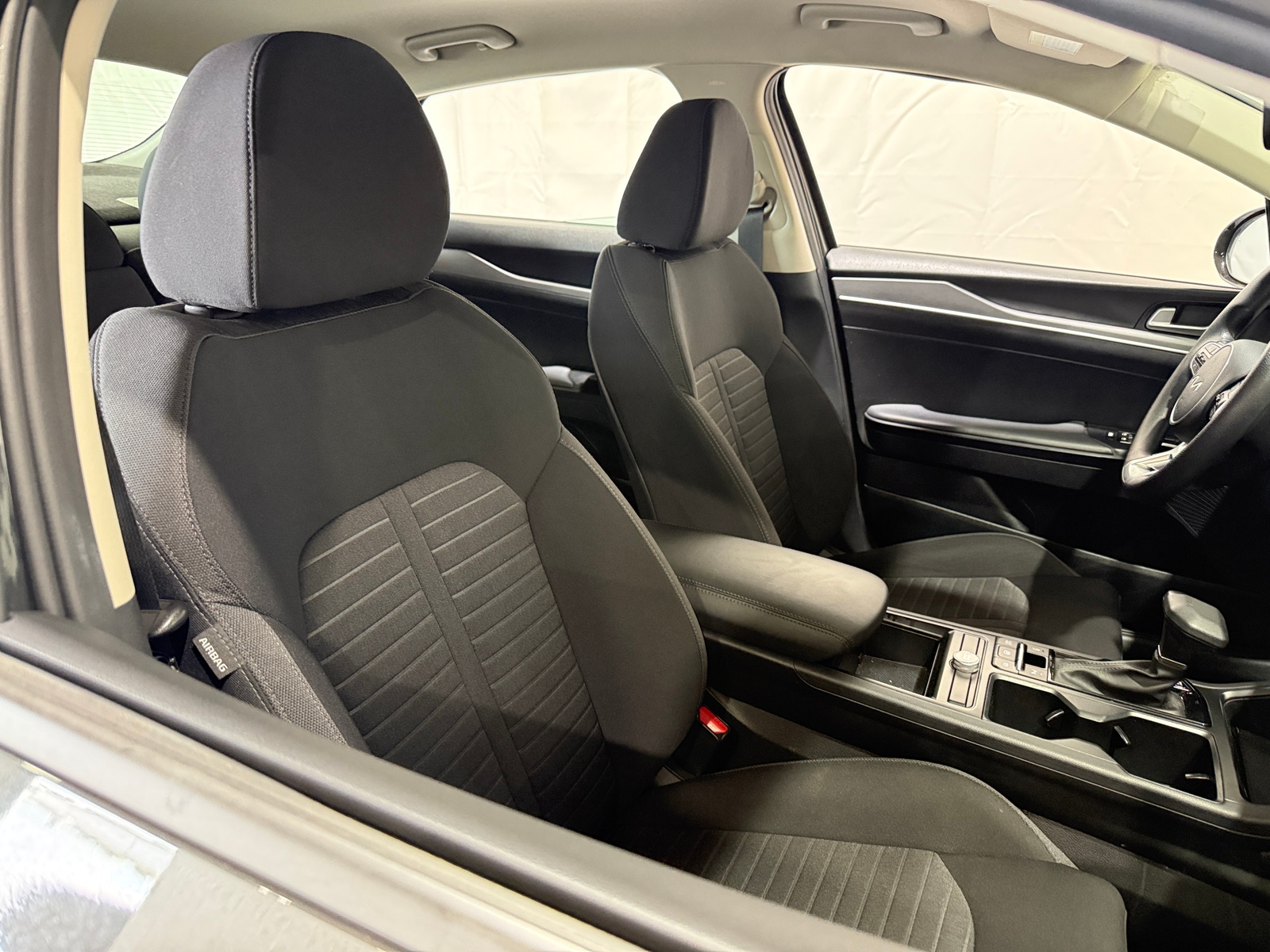 Thumbnail: 2025 Kia K5 - 2