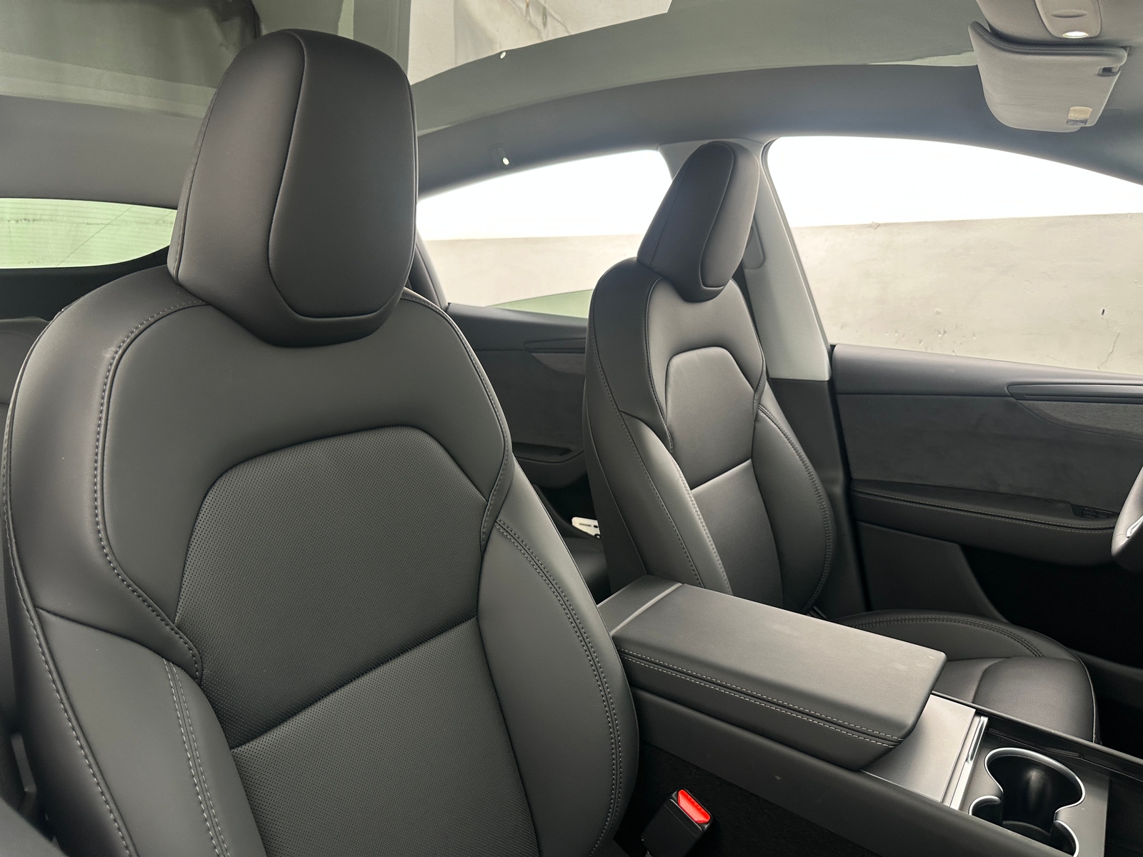 Thumbnail: 2026 Tesla Model Y - 2