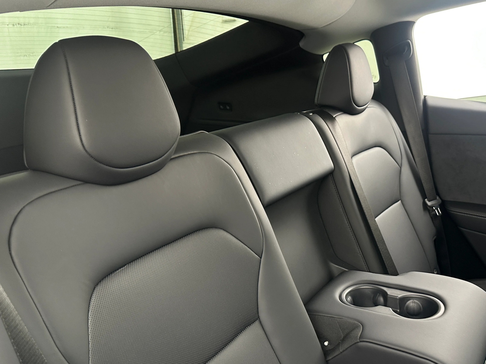 Thumbnail: 2026 Tesla Model Y - 6