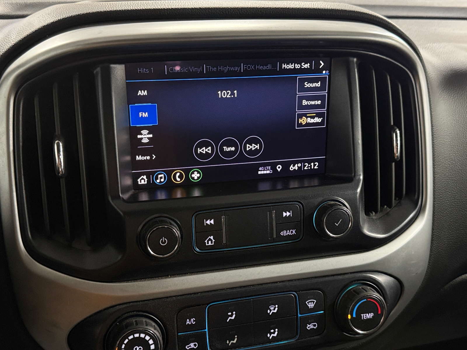 Thumbnail: 2020 Chevrolet Colorado - 4