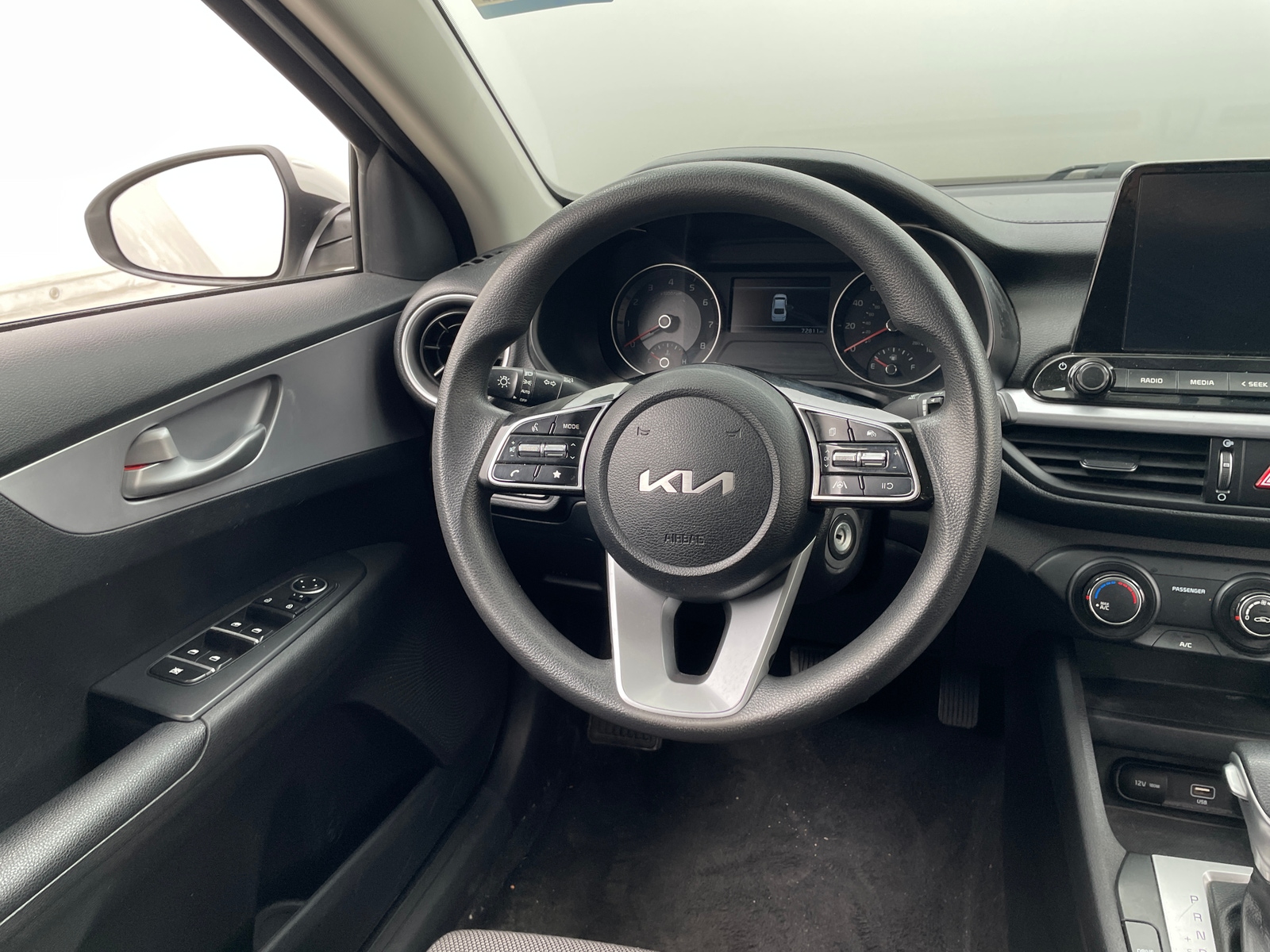 Thumbnail: 2022 Kia Forte - 5