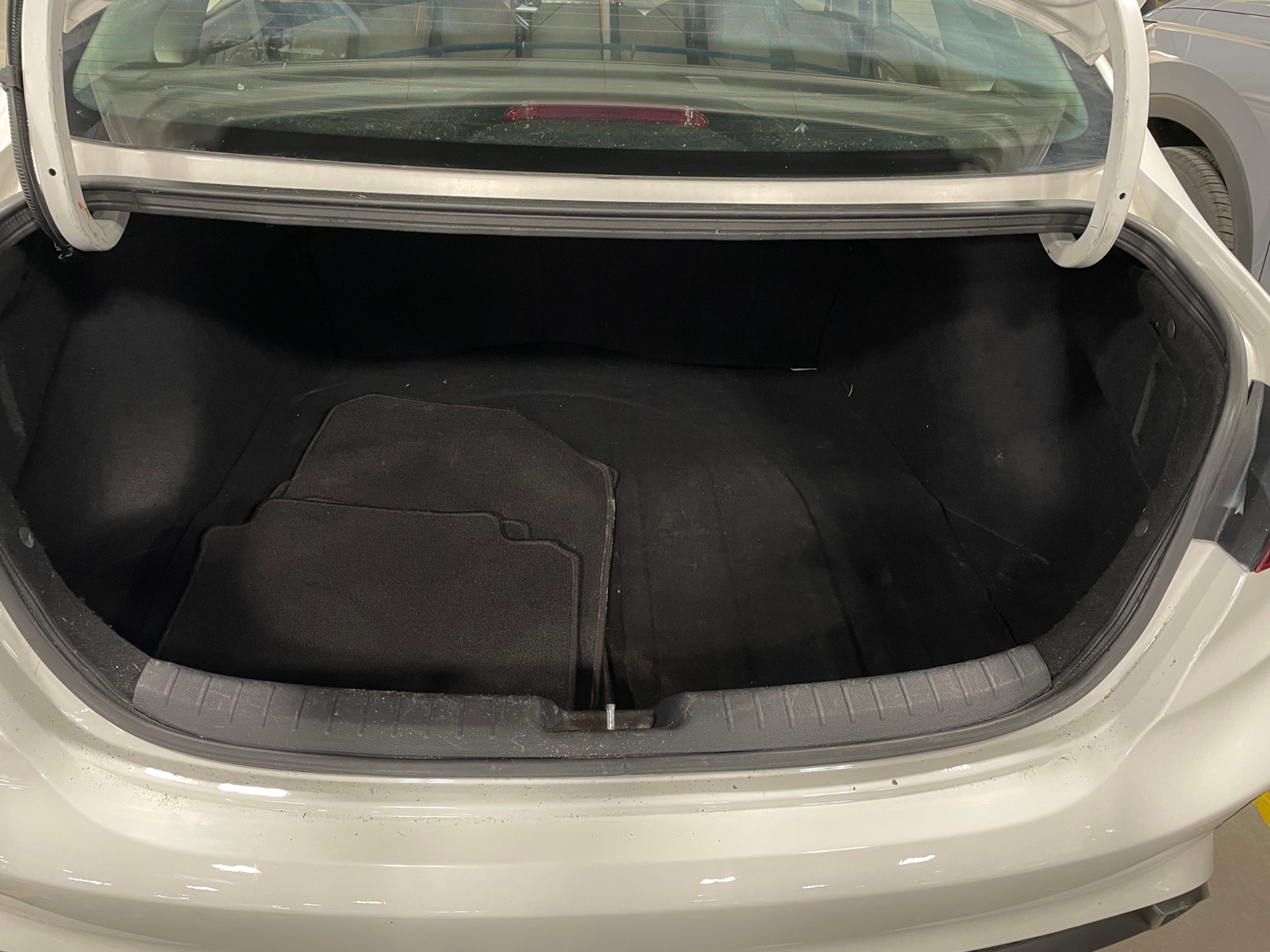 Thumbnail: 2022 Kia Forte - 7