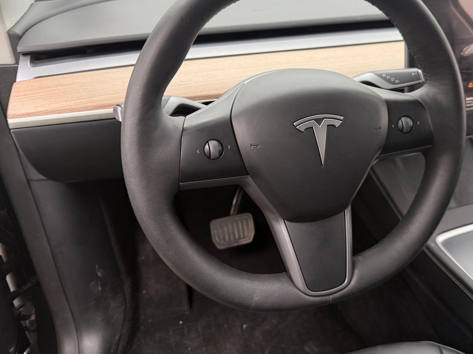 Thumbnail: 2023 Tesla Model Y - 4