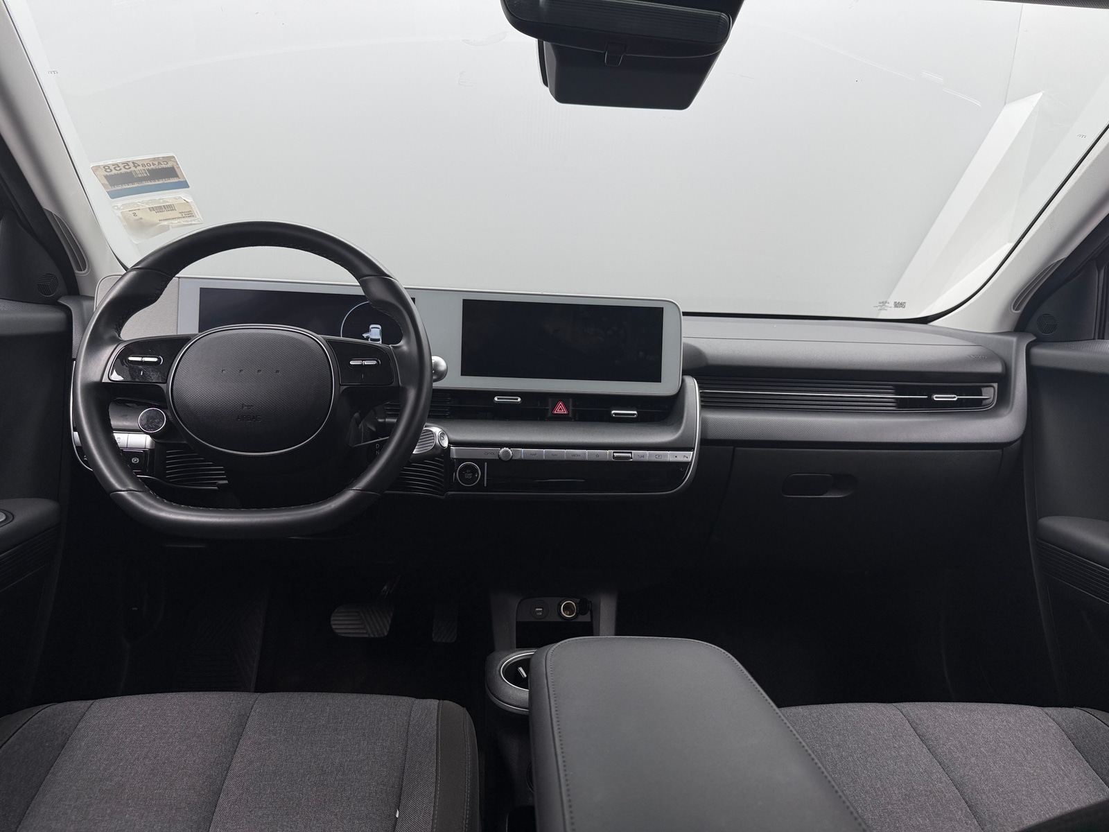 Thumbnail: 2022 Hyundai Ioniq 5 - 3