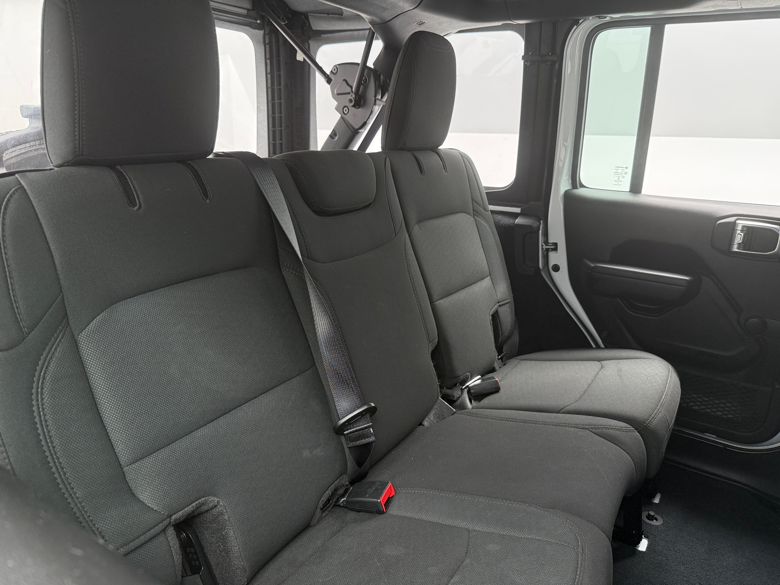 Thumbnail: 2022 Jeep Wrangler - 6