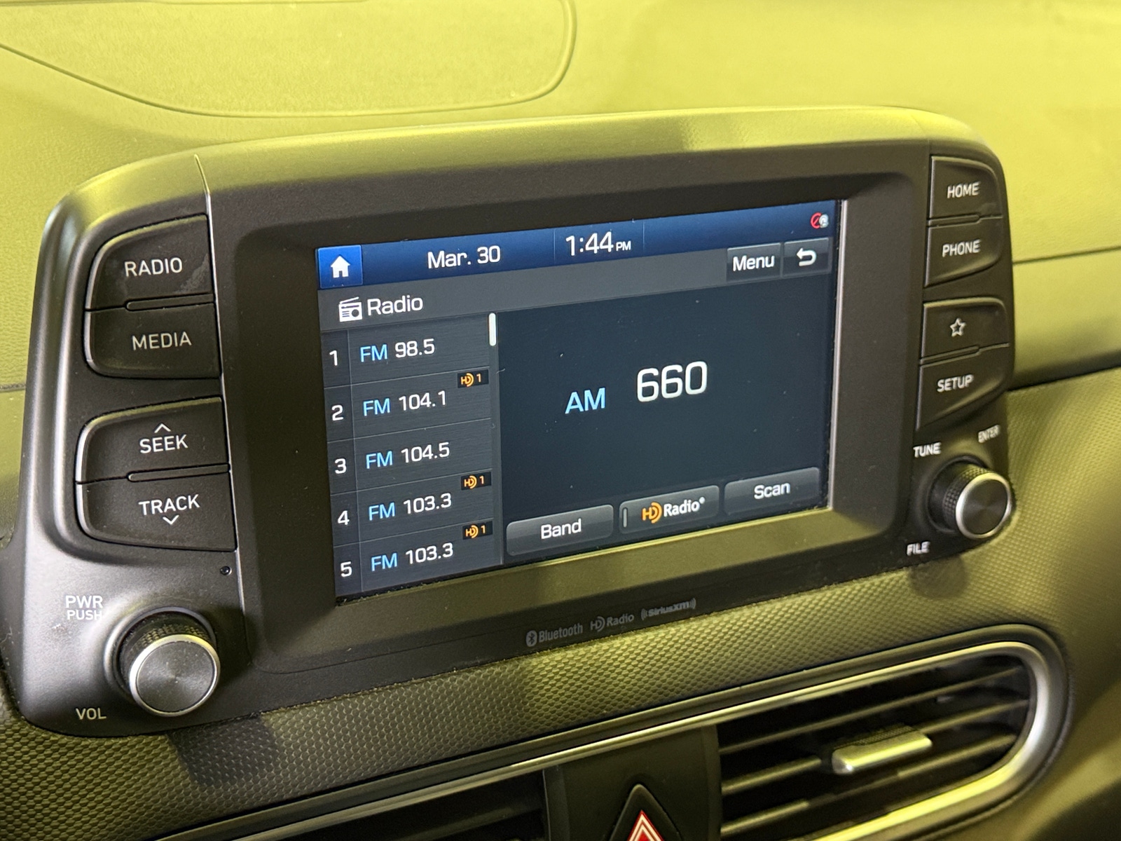 Thumbnail: 2020 Hyundai Kona - 3