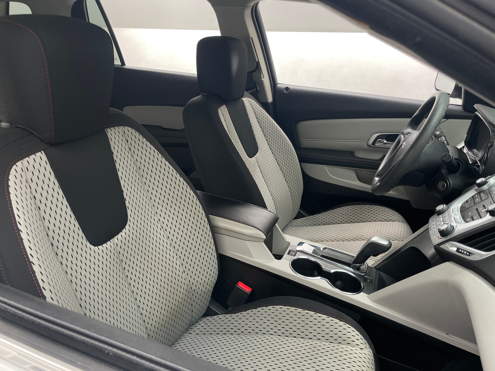 Thumbnail: 2015 GMC Terrain - 2