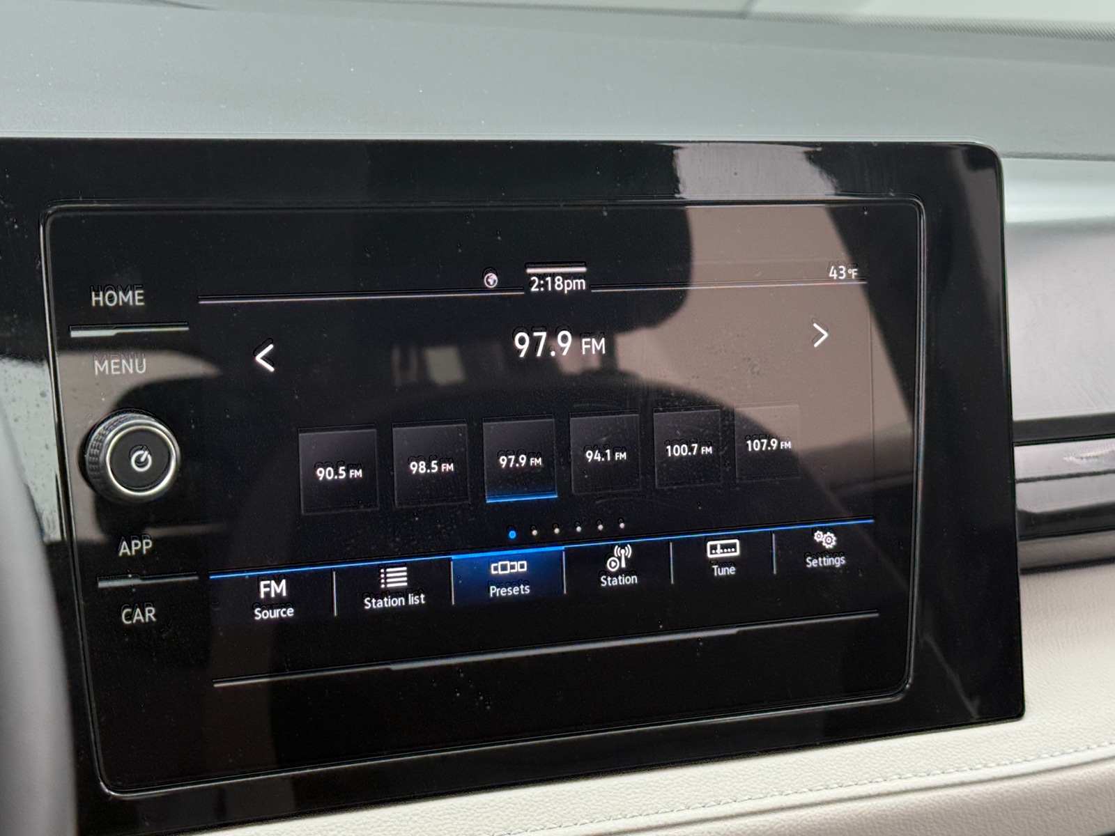 Thumbnail: 2025 Volkswagen Taos - 4