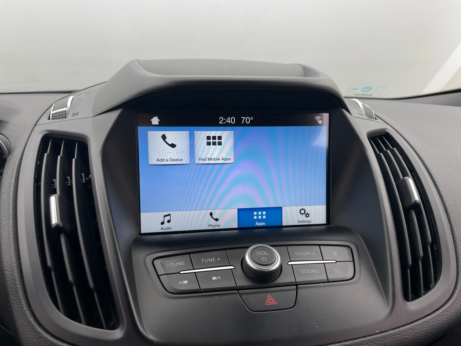 Thumbnail: 2019 Ford Escape - 3