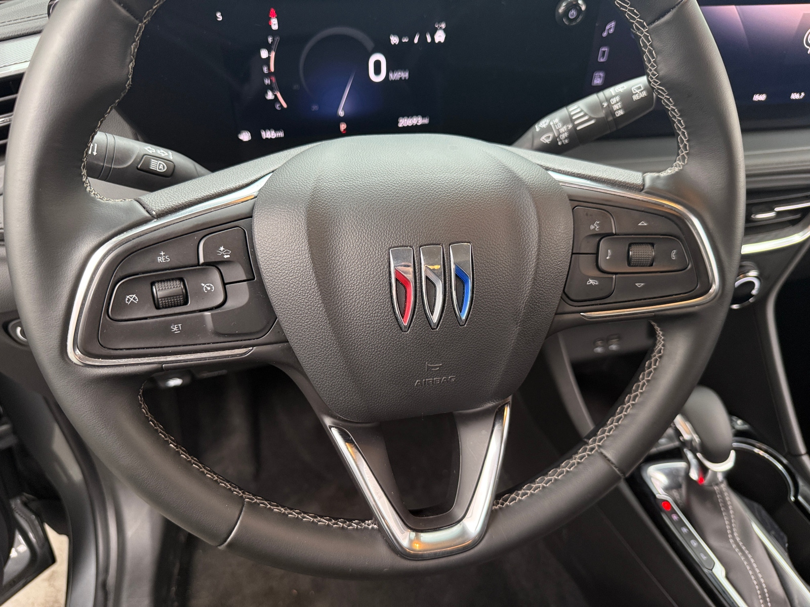 Thumbnail: 2025 Buick Encore GX - 4