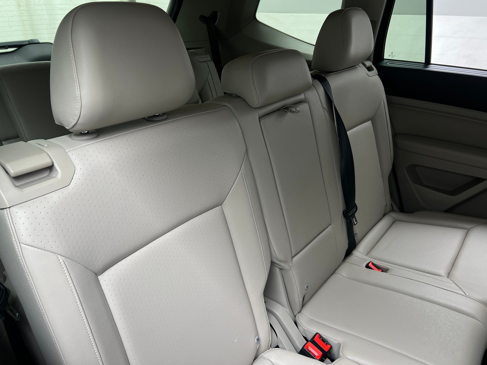 Thumbnail: 2018 Volkswagen Atlas - 5