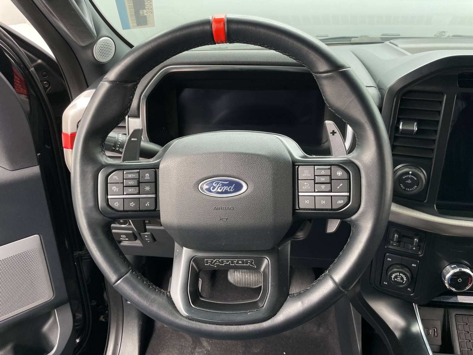 Thumbnail: 2023 Ford Econoline - 4