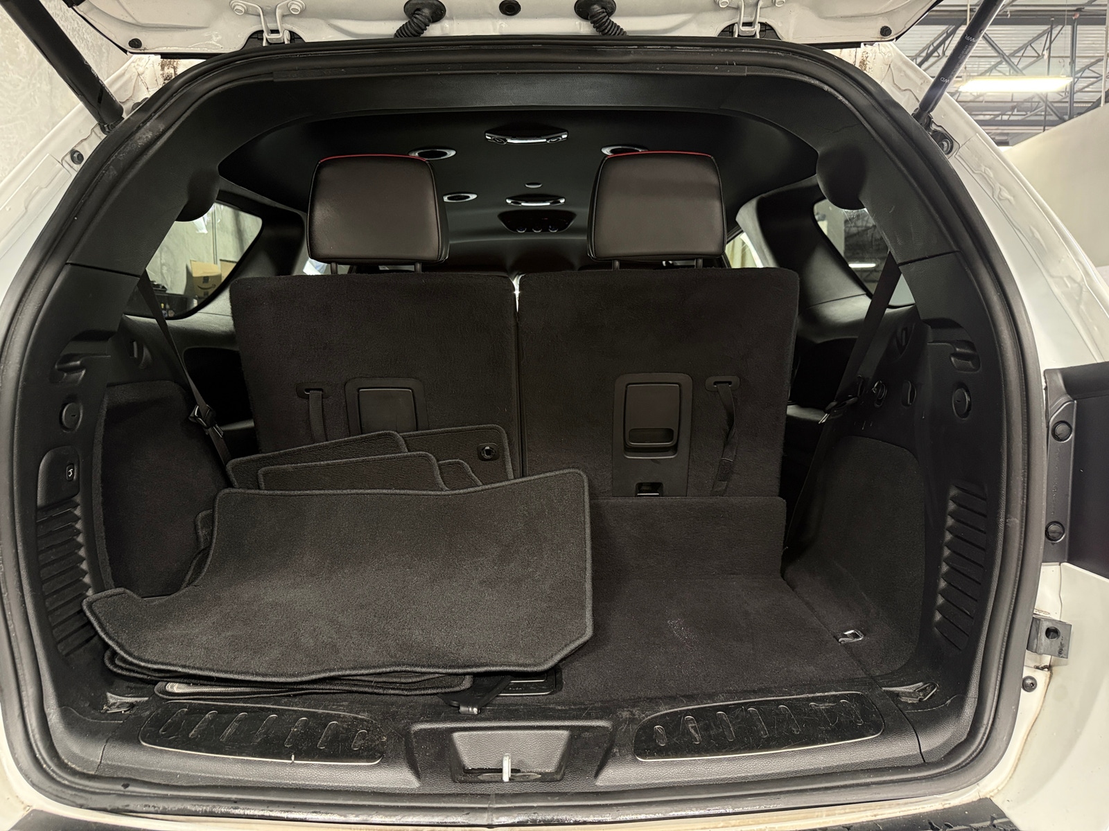 Thumbnail: 2021 Dodge Durango - 6